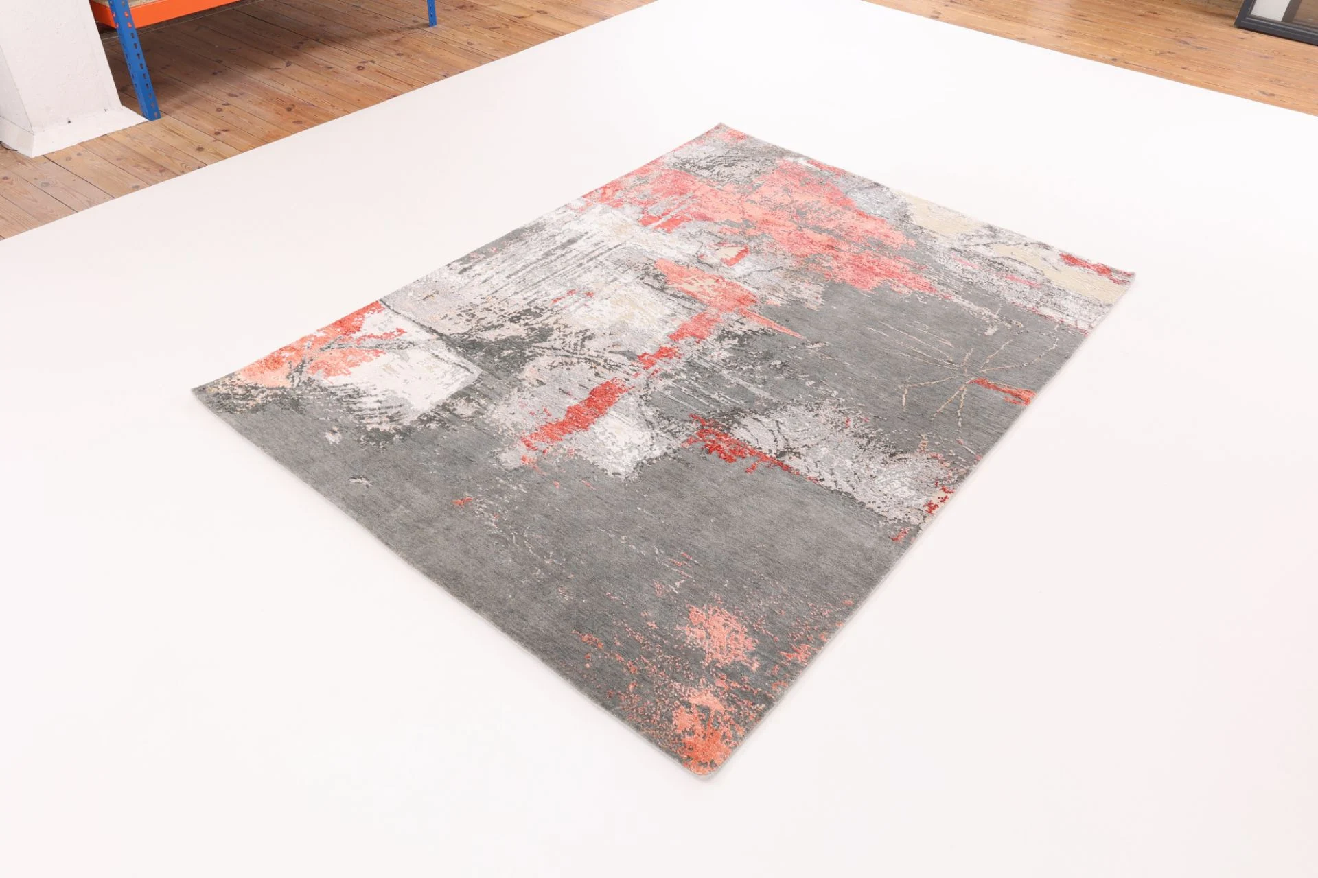 Indian Rug 173 × 241 cm, Wool & Silk, hand-knotted