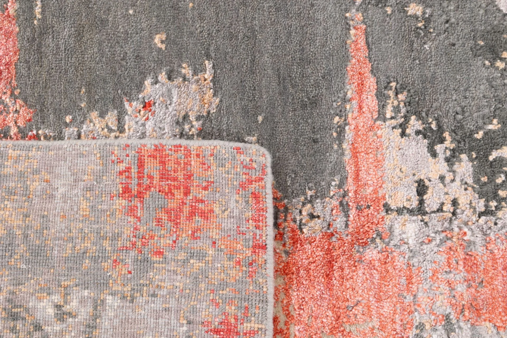 Indian Rug 173 × 241 cm, Wool & Silk, hand-knotted
