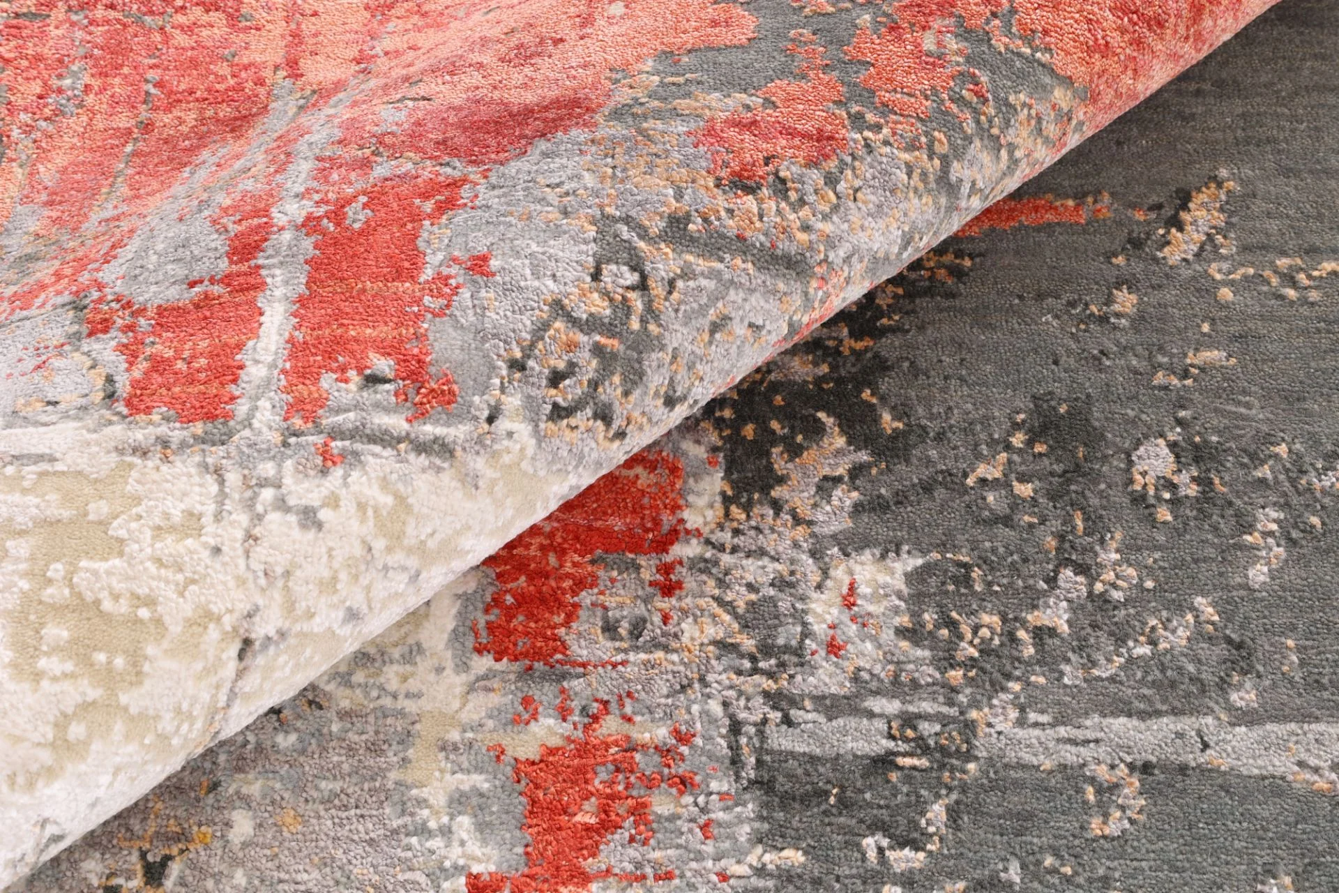 Indian Rug 173 × 241 cm, Wool & Silk, hand-knotted