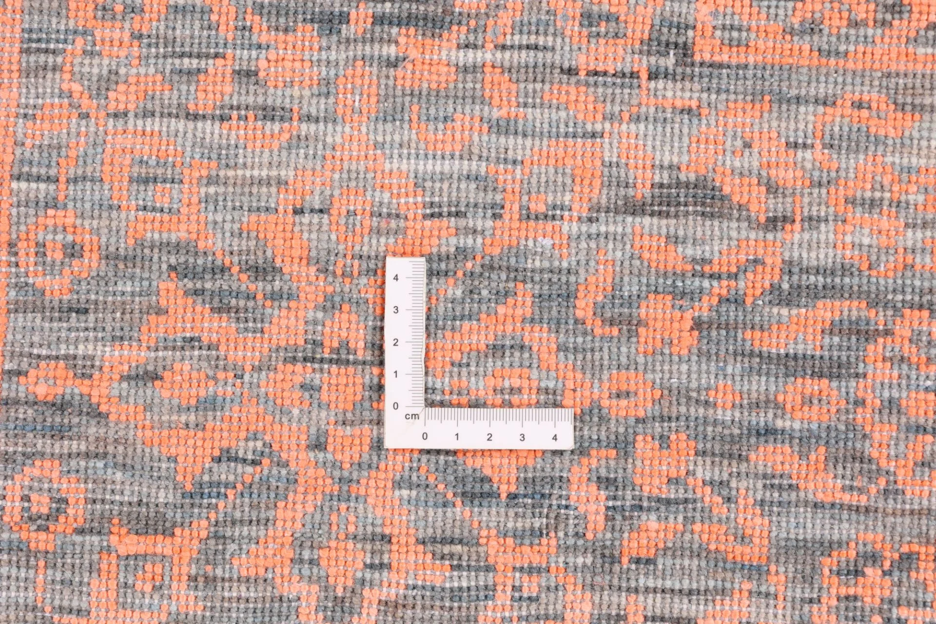 Hand-Knotted Wool & Silk Indian Rug, 185 × 280 cm