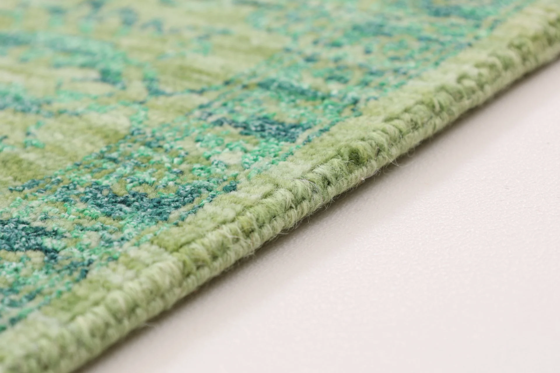 Hand-Knotted Wool & Silk Indian Rug, 180 × 283 cm