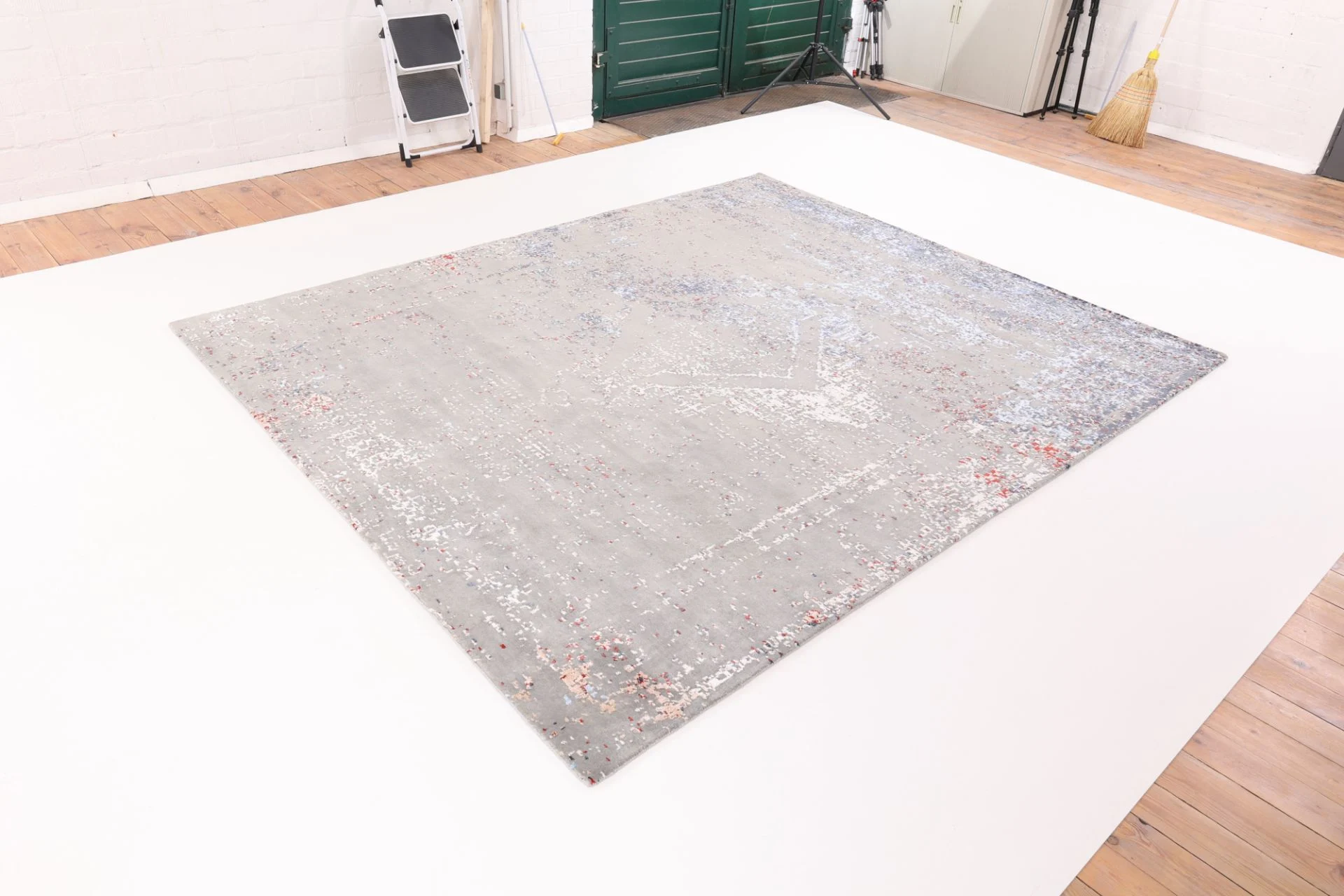 Hand-Knotted Wool & Silk Indian Rug, 252 × 304 cm