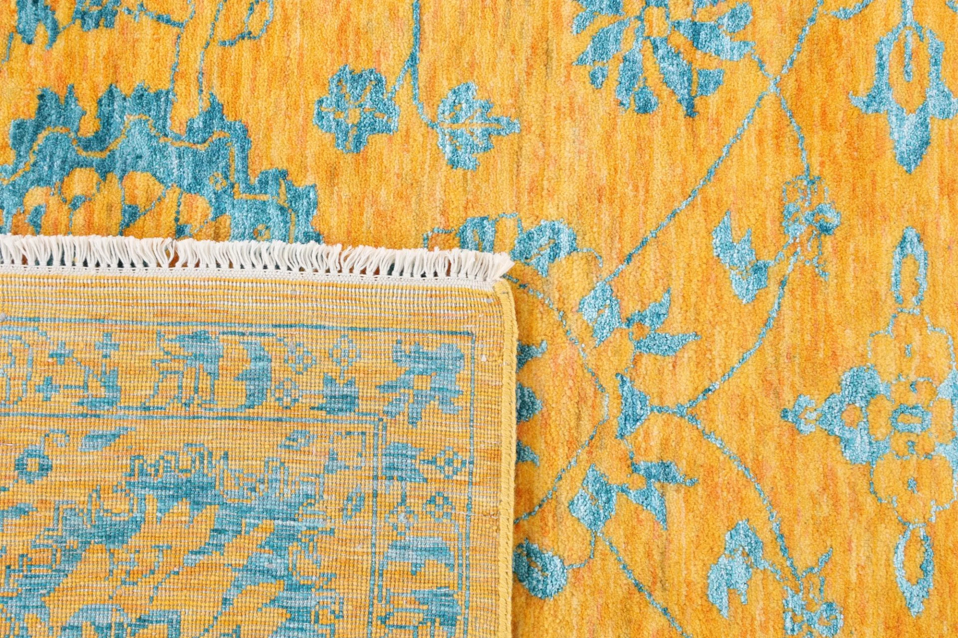 Indian Rug 245 × 303 cm, Wool & Silk, hand-knotted