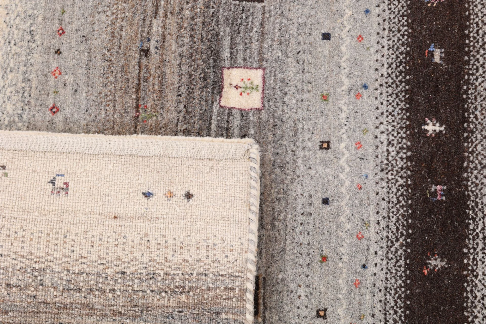 Loribaft Indian Rug 256 × 198 cm, Wool & Silk, hand-knotted