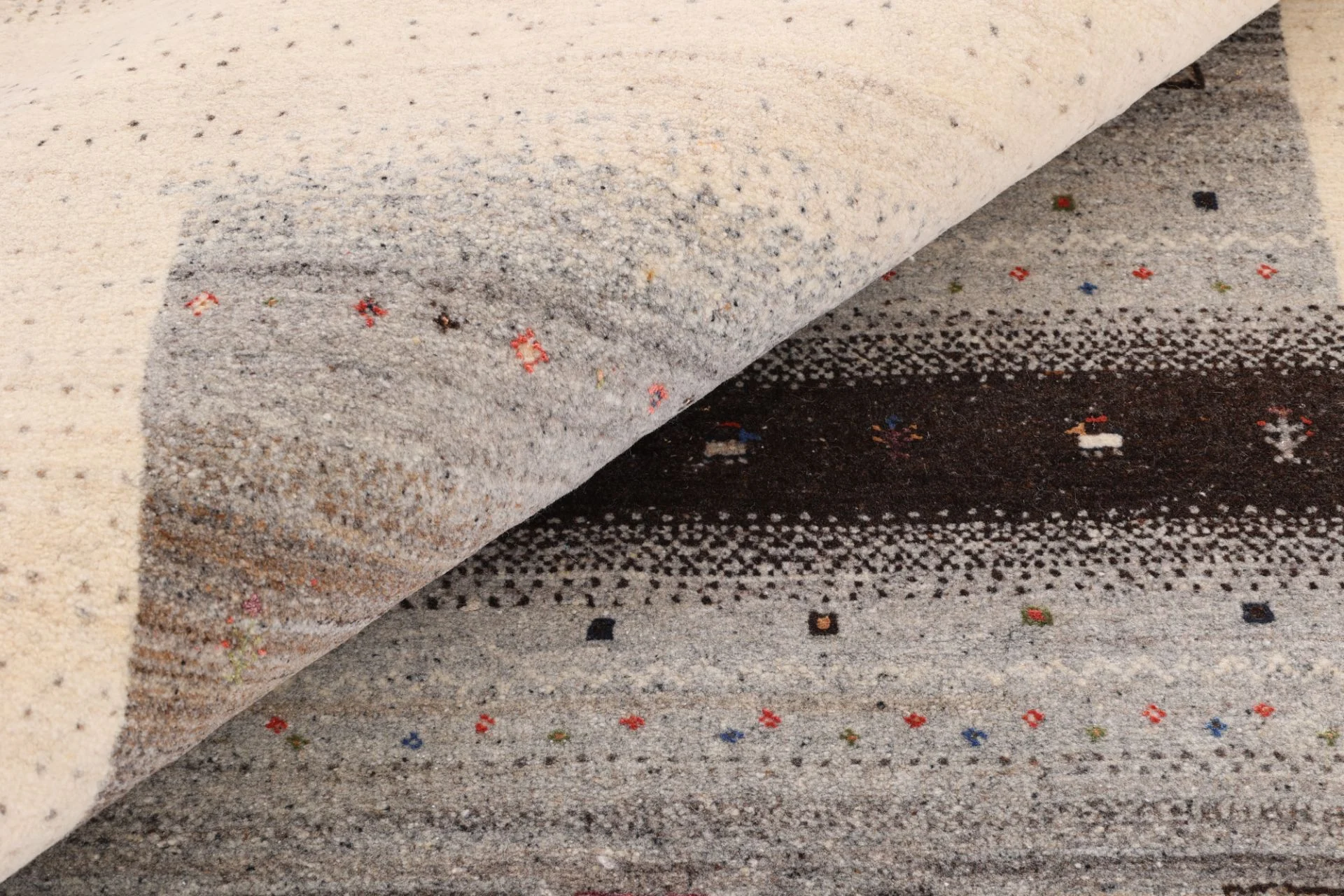 Loribaft Indian Rug 256 × 198 cm, Wool & Silk, hand-knotted