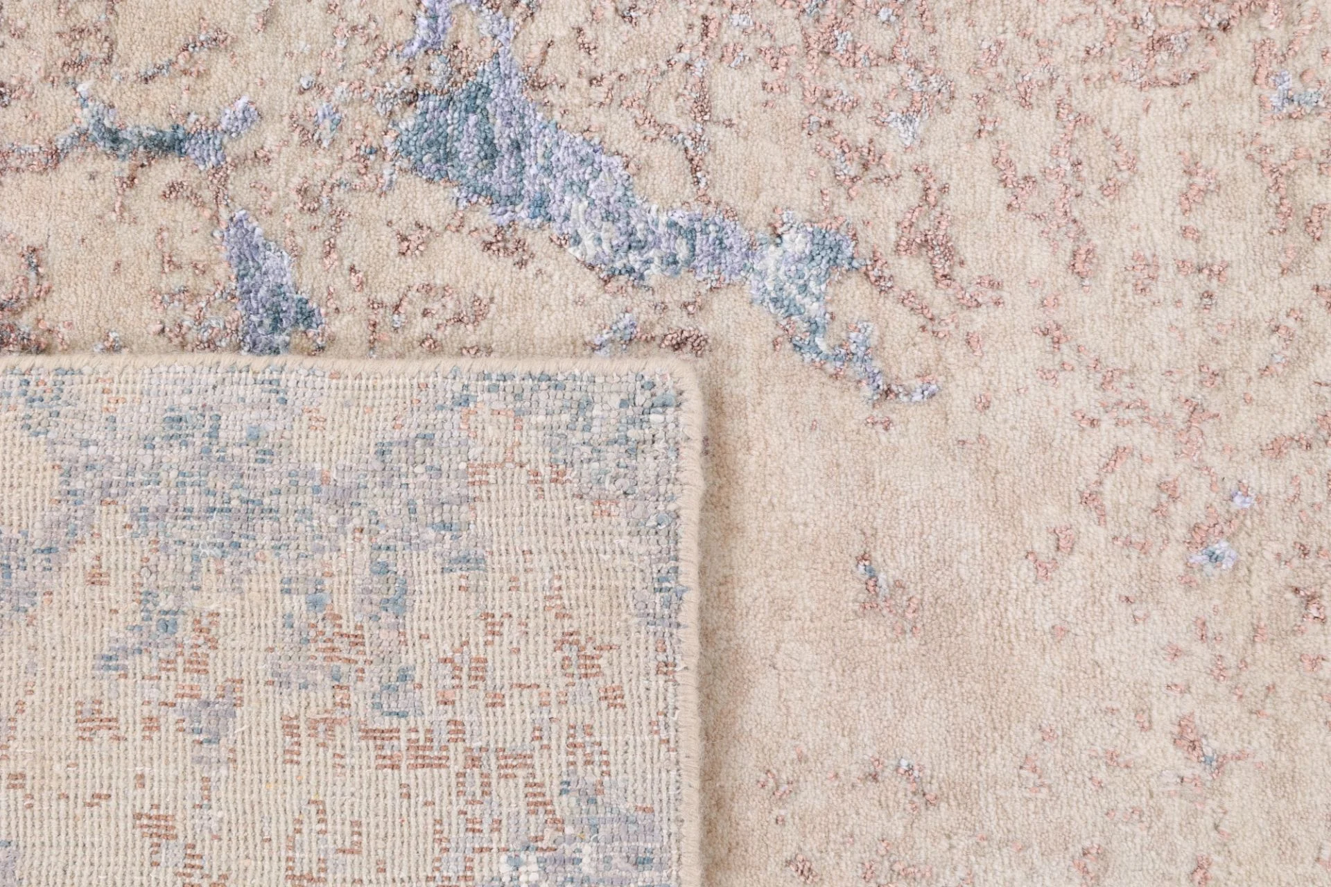 Indian Rug — hand-knotted, 301 × 205 cm, Wool & Silk