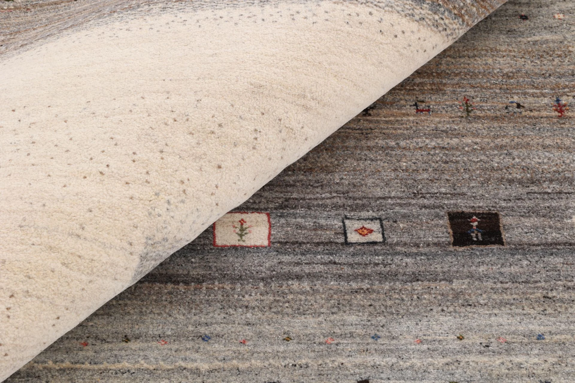 Loribaft Indian Rug — hand-knotted, 348 × 242 cm, Wool & Silk