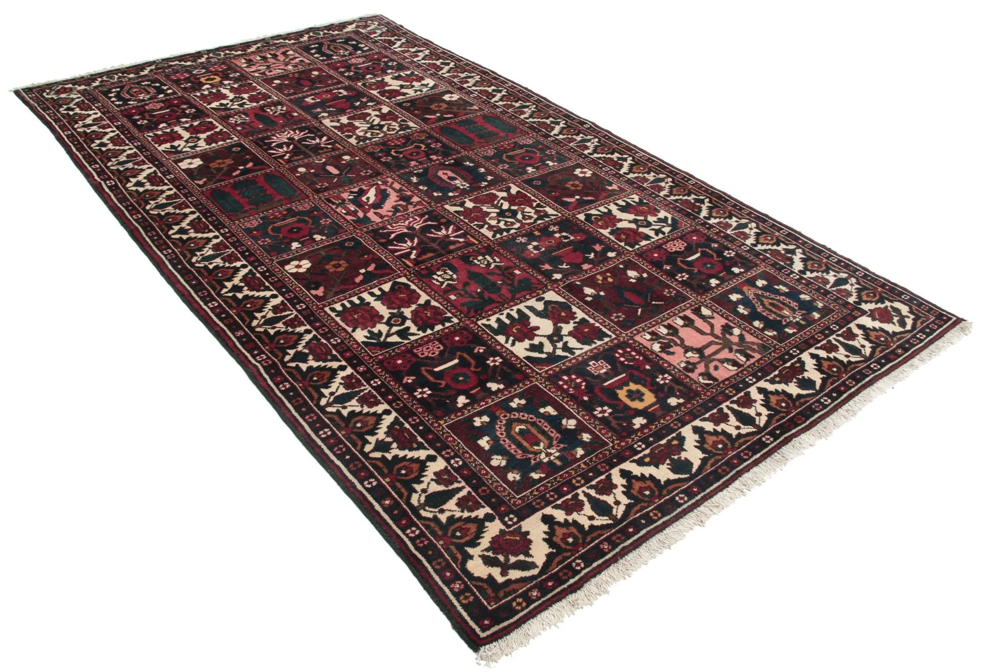Hand-Knotted Wool Bakhtiari Persian Rug, 173 × 315 cm