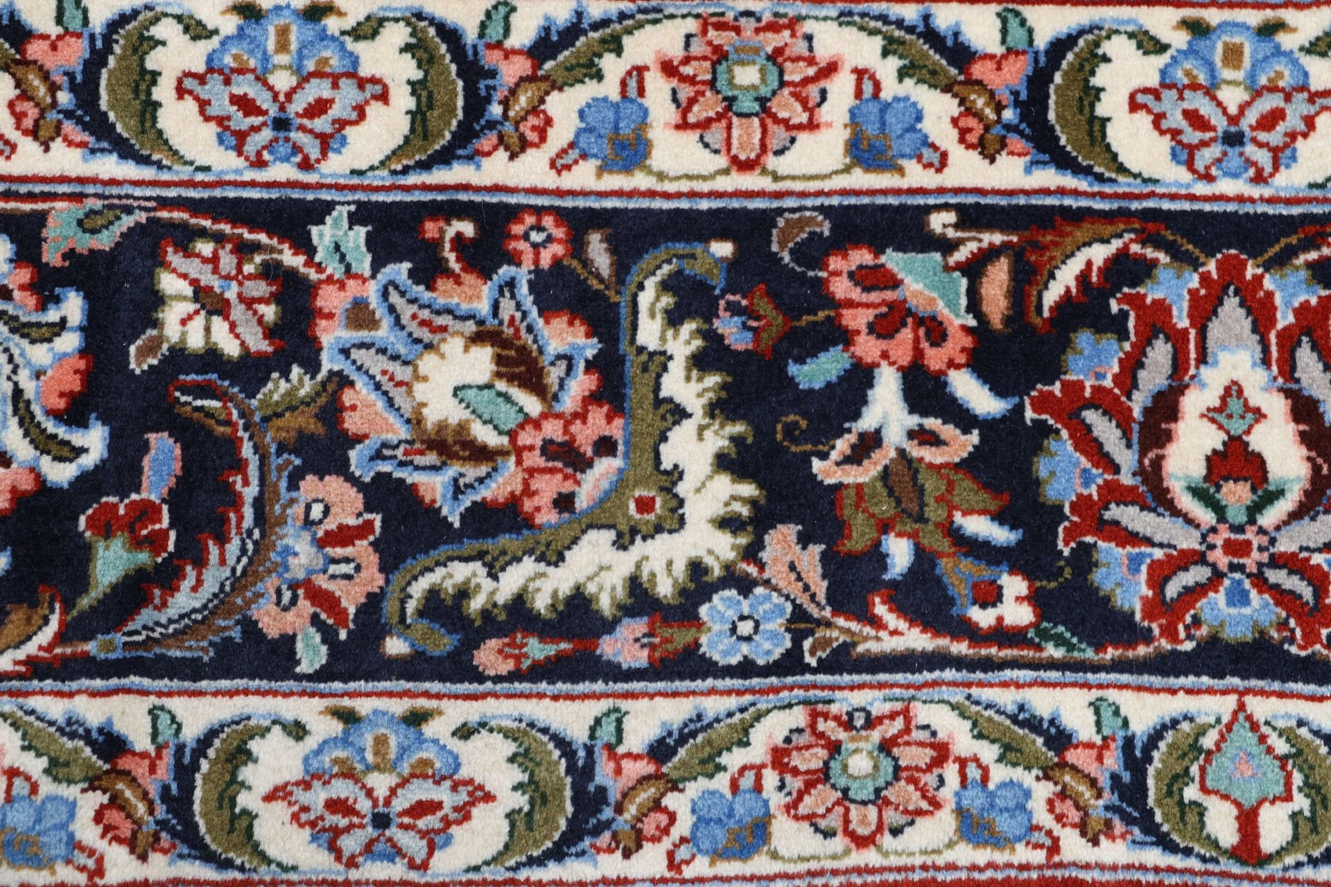 Kashmar Persian Rug — hand-knotted, 248 × 334 cm, Wool