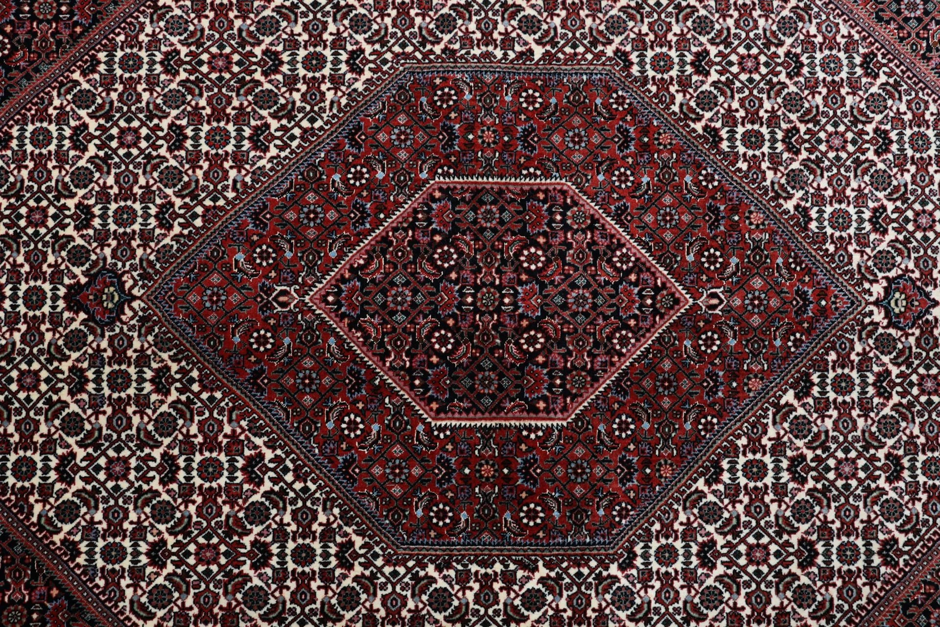 Bijar Persian Rug — hand-knotted, 173 × 230 cm, Wool & Silk