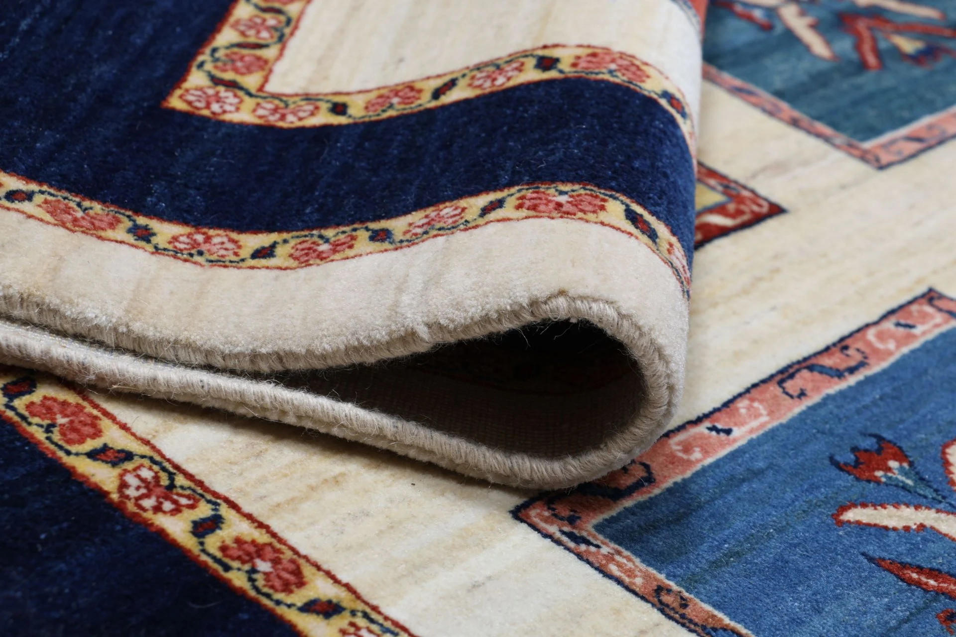 Hand-Knotted Wool Loribaft Persian Rug, 215 × 302 cm
