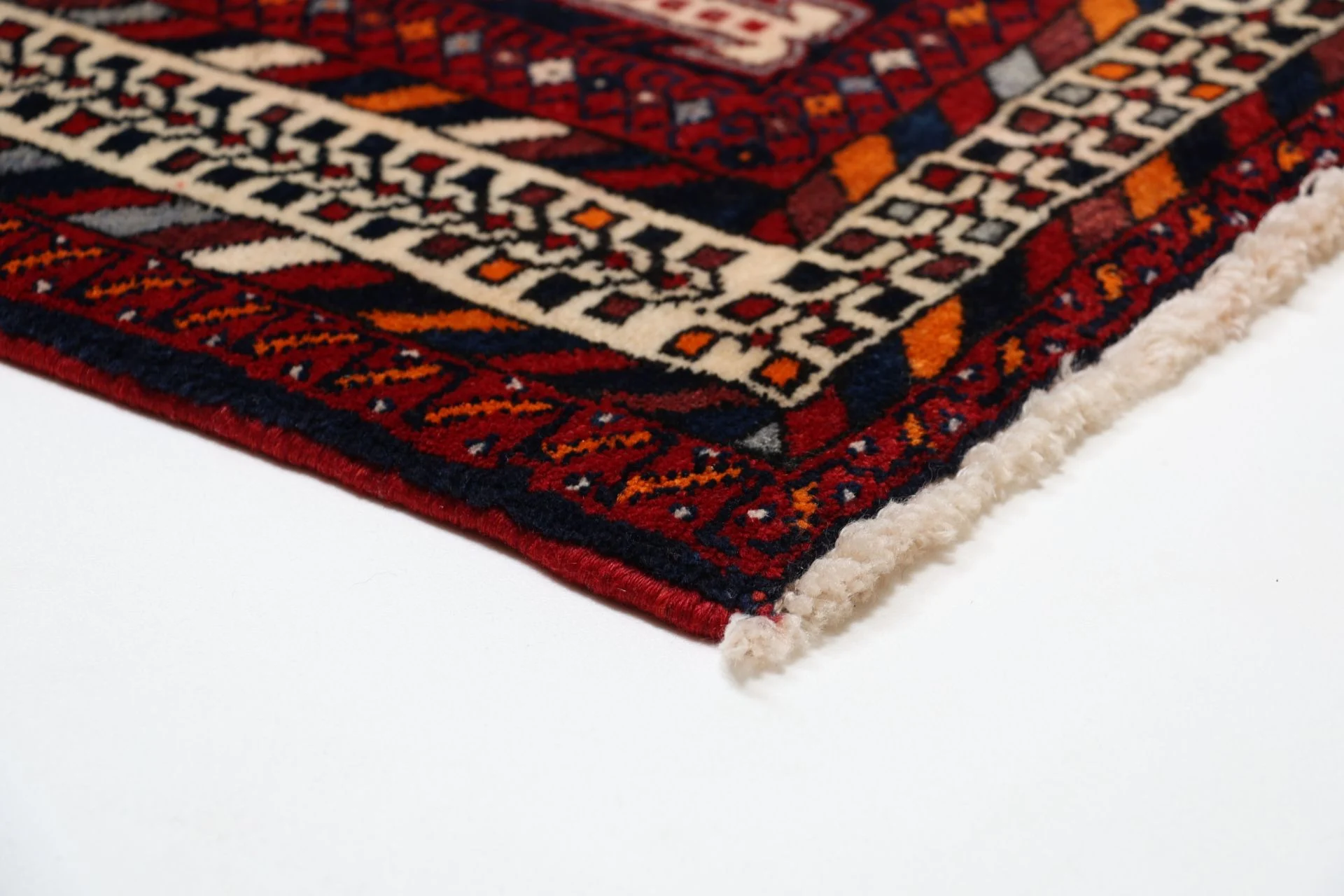 Persian Rug — hand-knotted, 180 × 240 cm, Wool