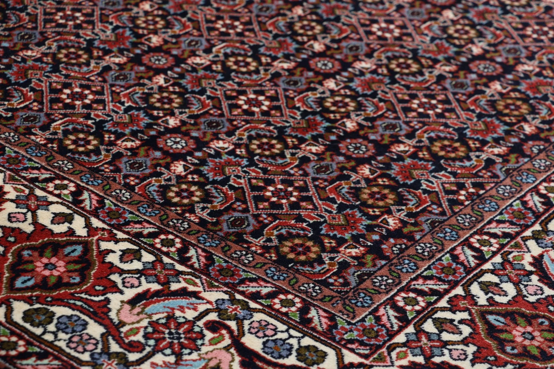 Hand-Knotted Wool Bijar Persian Rug, 248 × 300 cm