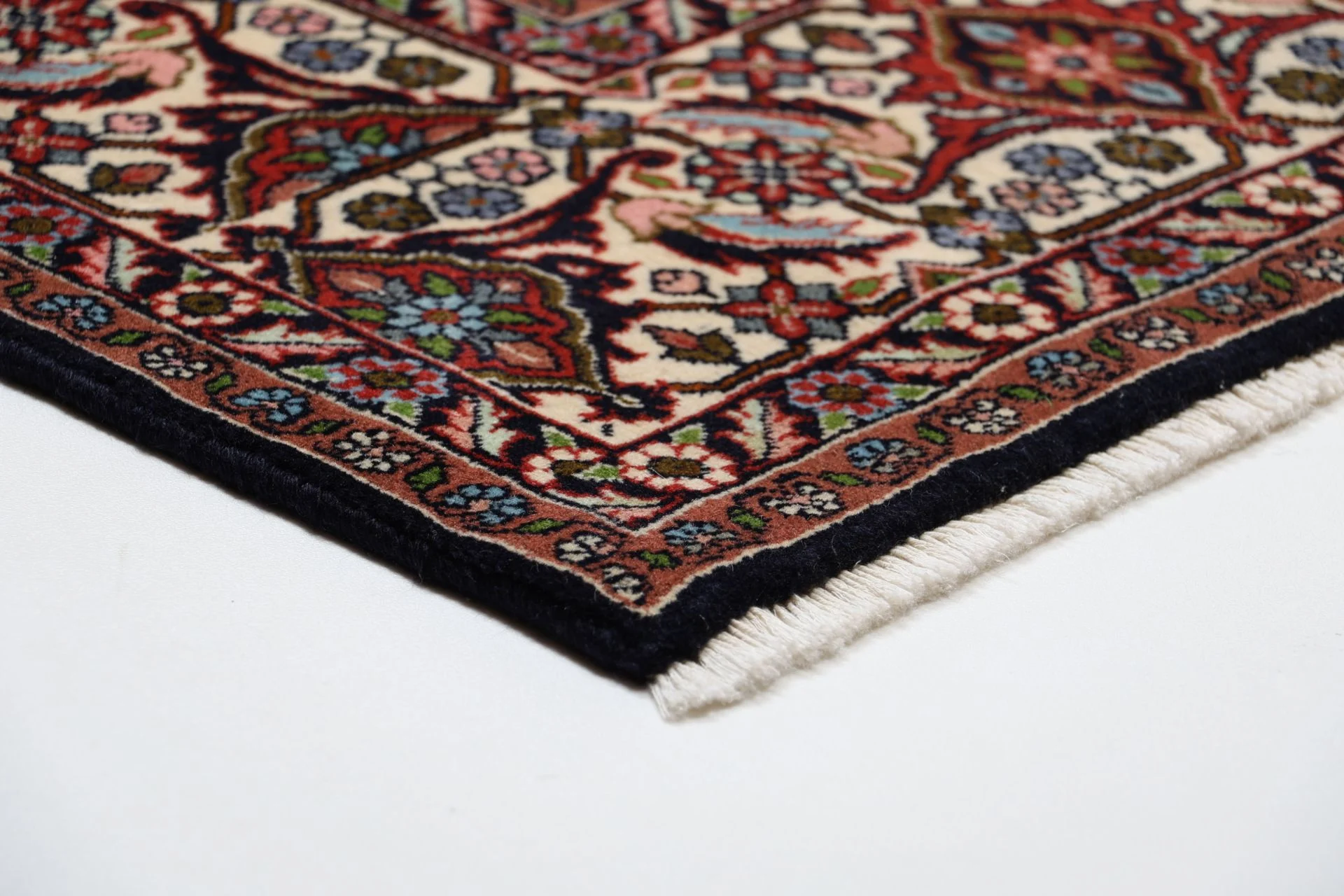 Hand-Knotted Wool Bijar Persian Rug, 248 × 300 cm