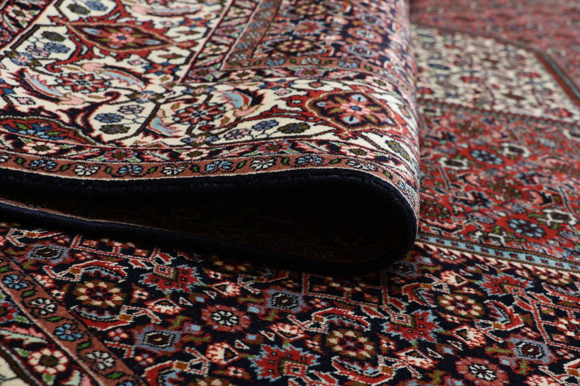 Hand-Knotted Wool Bijar Persian Rug, 248 × 300 cm
