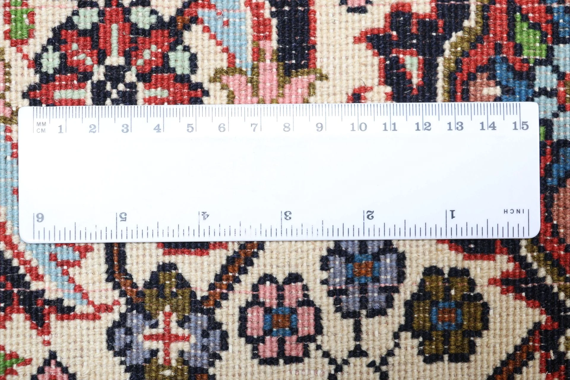 Hand-Knotted Wool Bijar Persian Rug, 248 × 300 cm