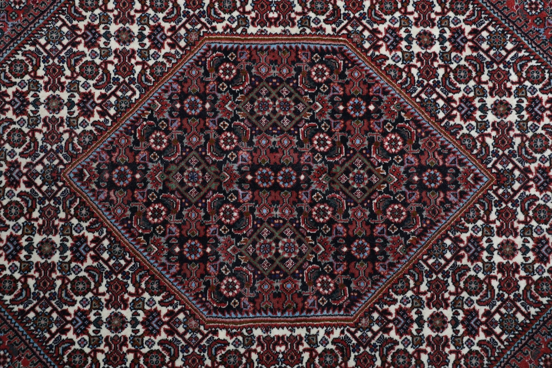 Bijar Persian Rug 170 × 245 cm, Wool, hand-knotted