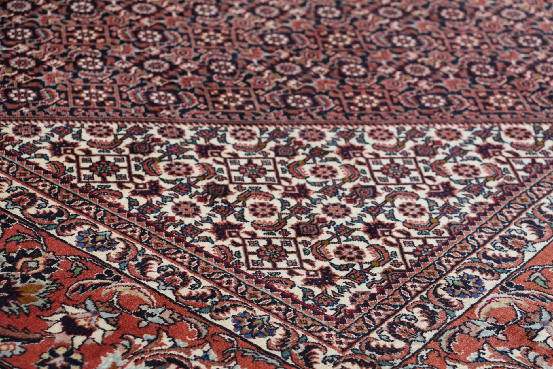 Bijar Persian Rug 257 × 355 cm, Wool, hand-knotted