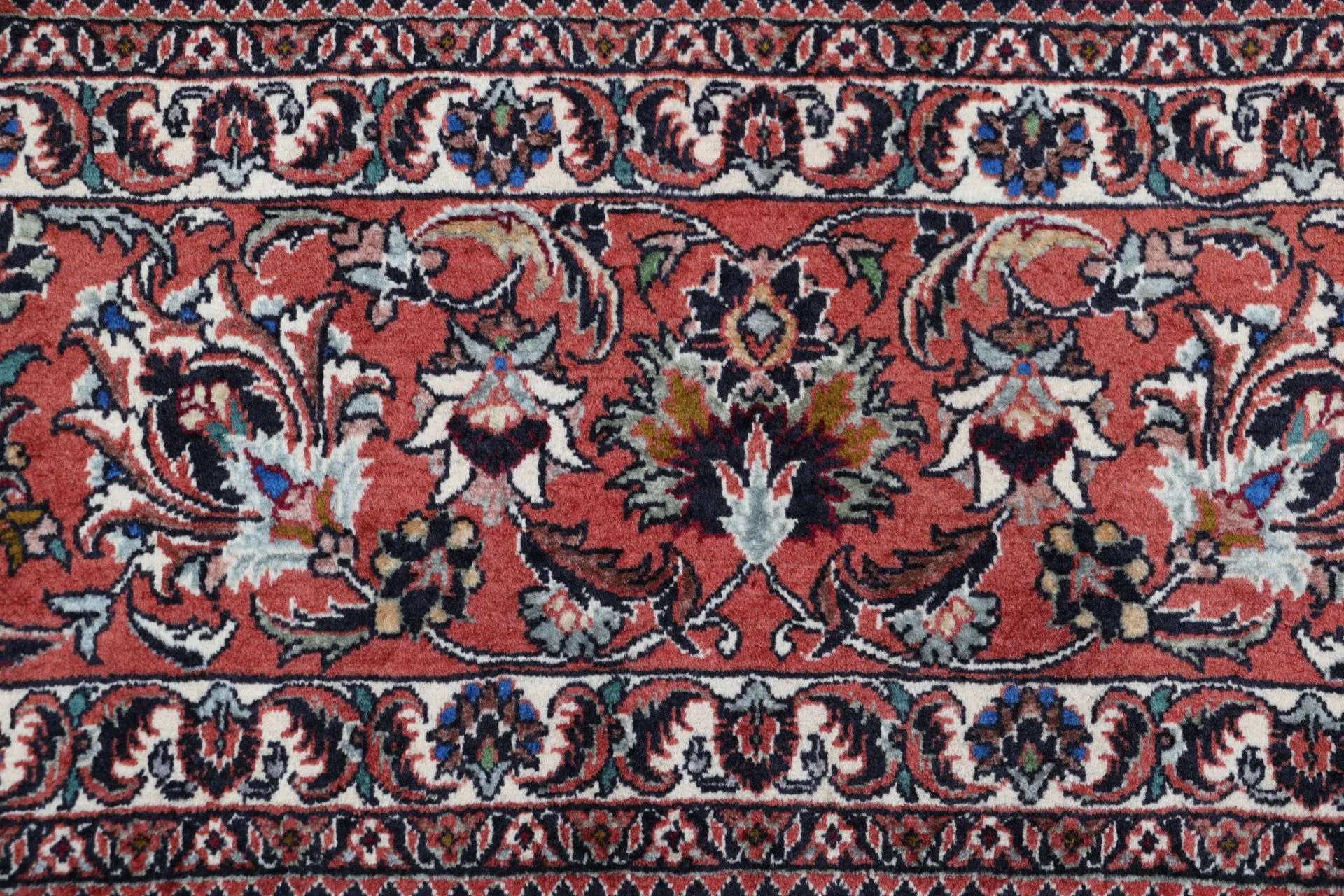 Bijar Persian Rug 257 × 355 cm, Wool, hand-knotted