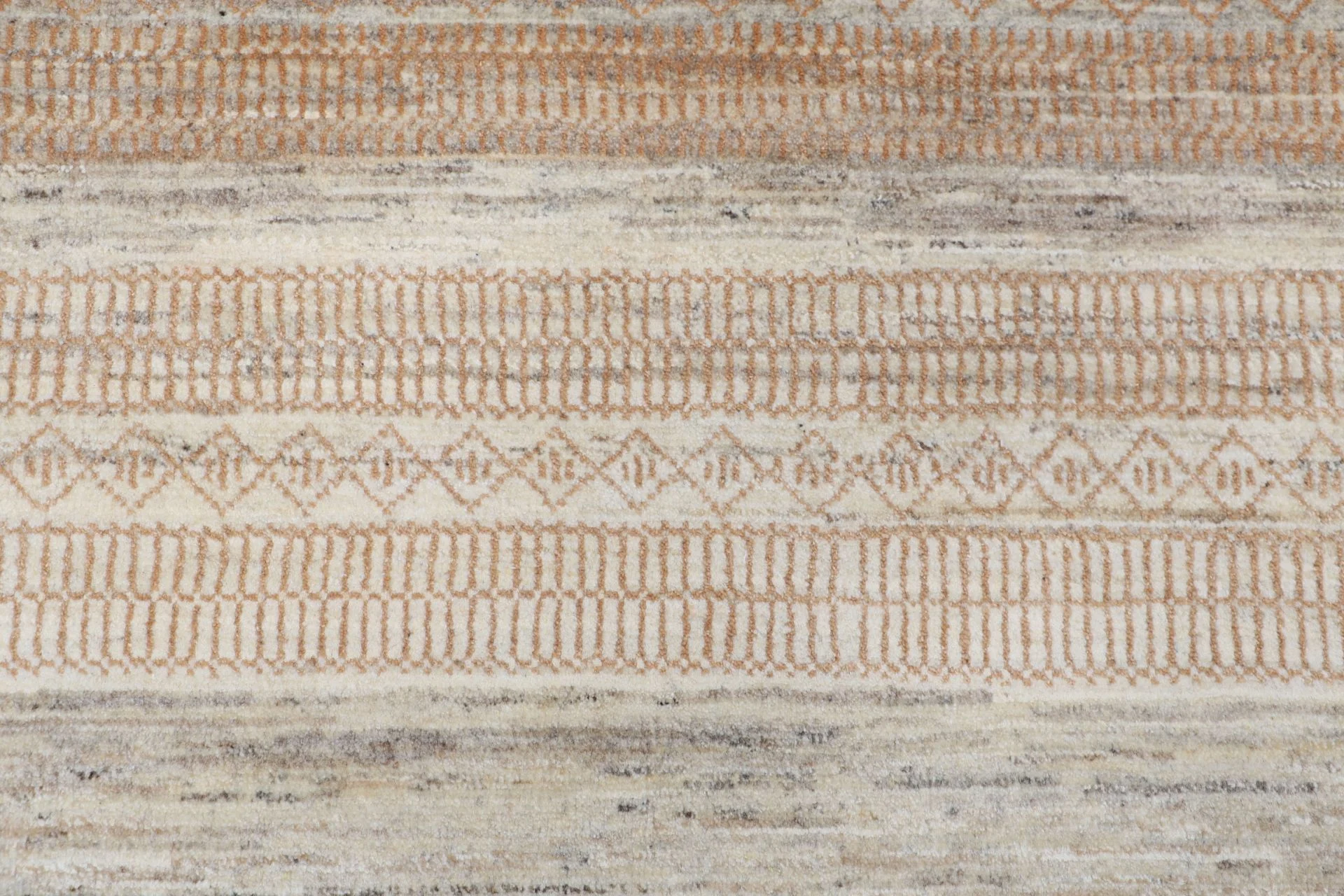Loribaft Persian Rug 205 × 300 cm, Wool, hand-knotted
