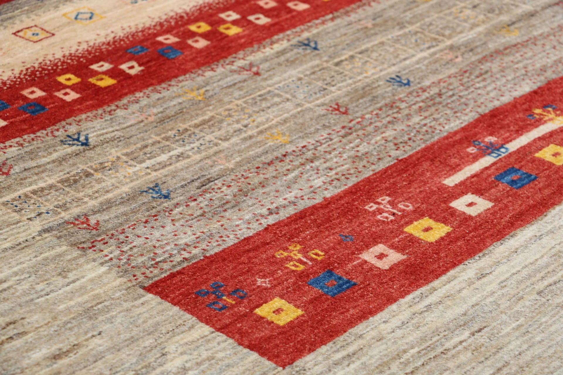 Hand-Knotted Wool Loribaft Persian Rug, 195 × 290 cm