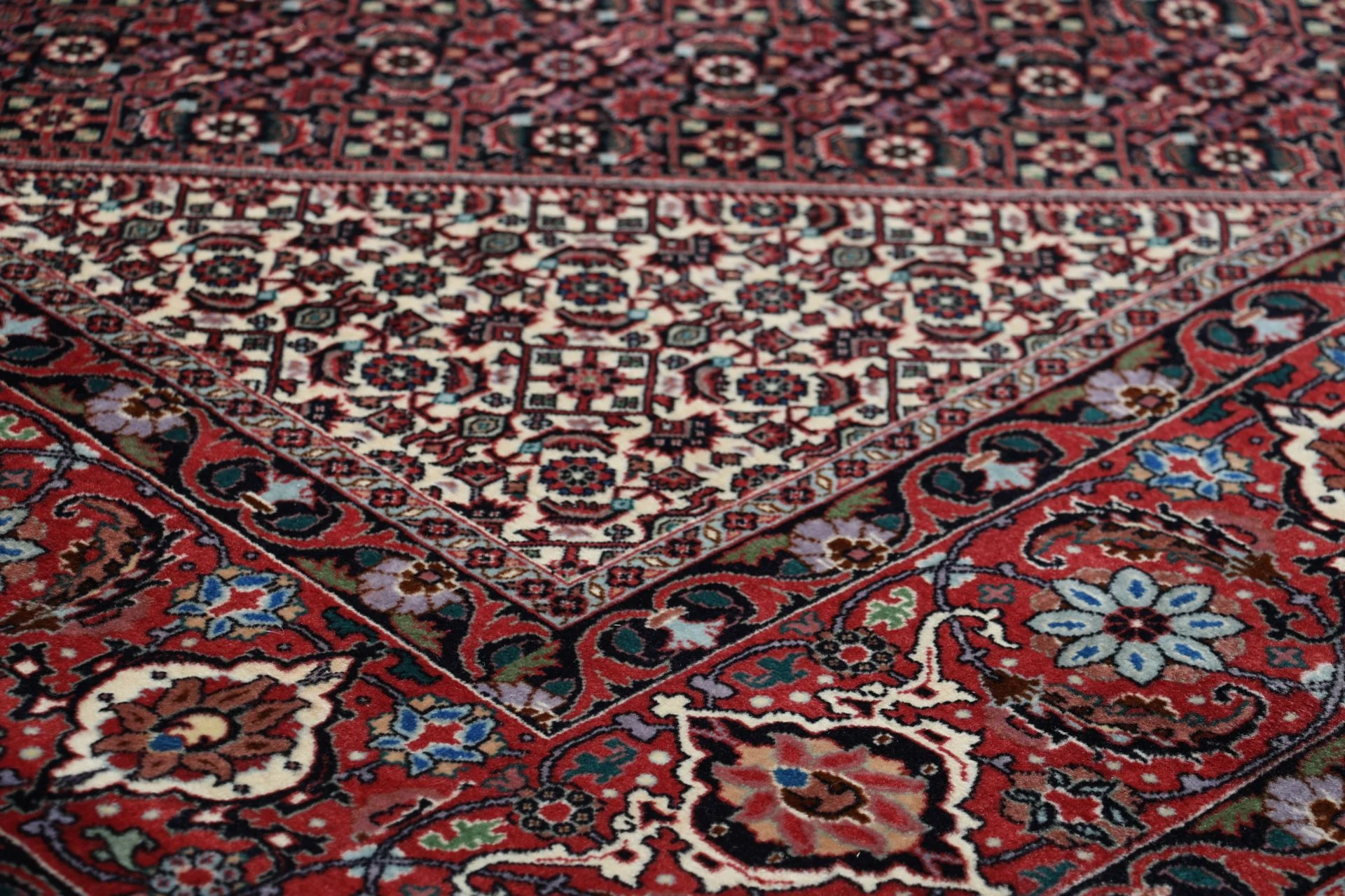 Bijar Persian Rug — hand-knotted, 254 × 348 cm, Wool