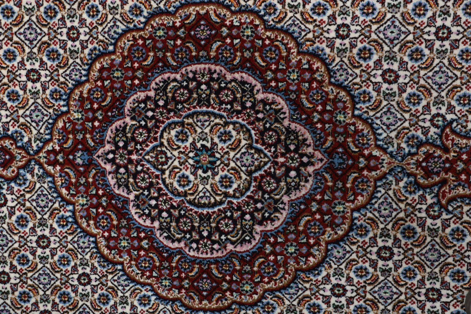 perserteppich-moud-197-x-205-cm-schurwolle-handgeknupft-floral-18 Moud Persian Rug — hand-knotted, 197 × 205 cm, Wool