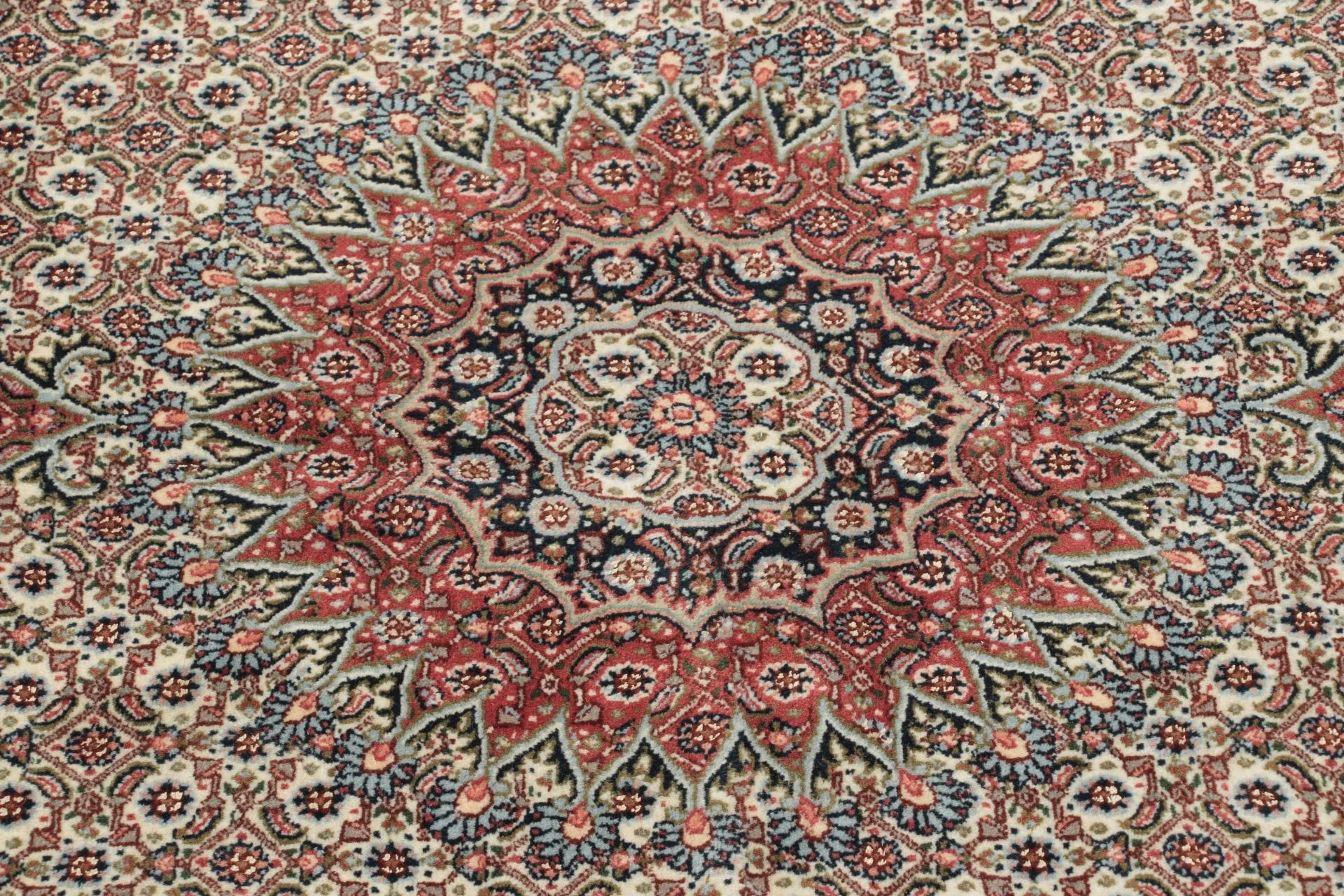 Hand-Knotted Wool Moud Persian Rug, 150 × 205 cm