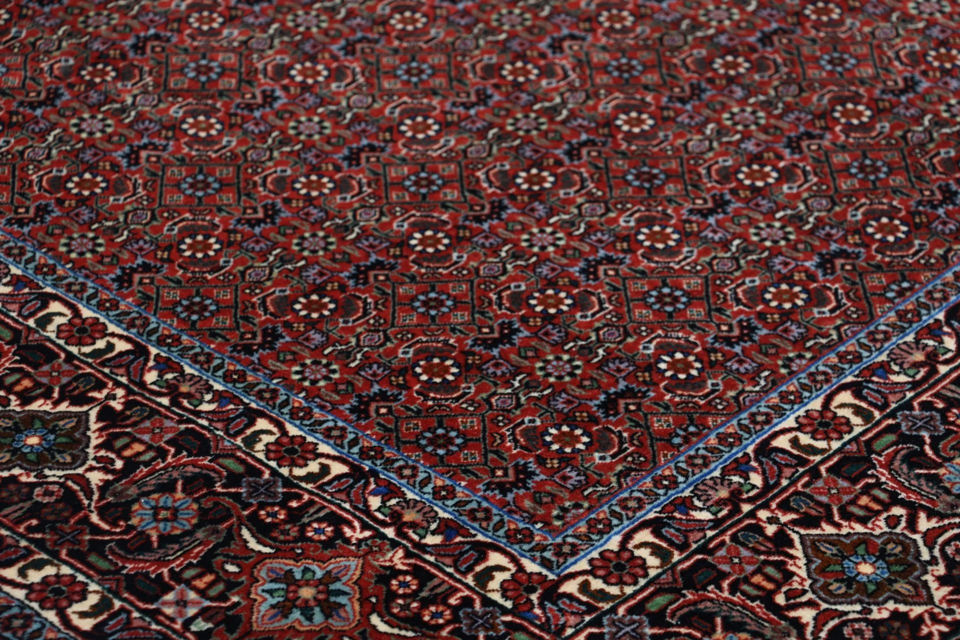 Bijar Persian Rug 200 × 294 cm, Wool, hand-knotted