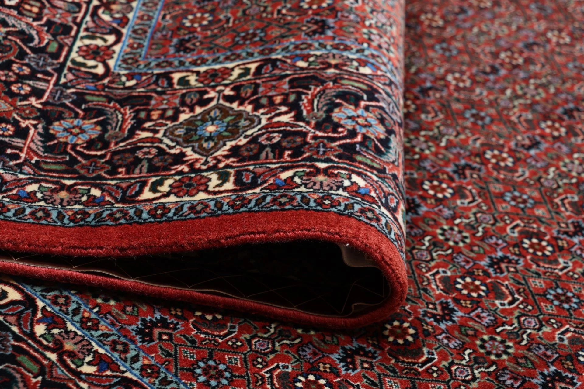 Bijar Persian Rug 200 × 294 cm, Wool, hand-knotted