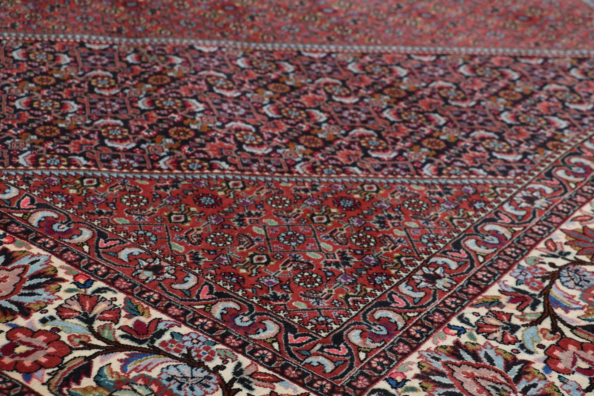Bijar Persian Rug — hand-knotted, 260 × 358 cm, Wool