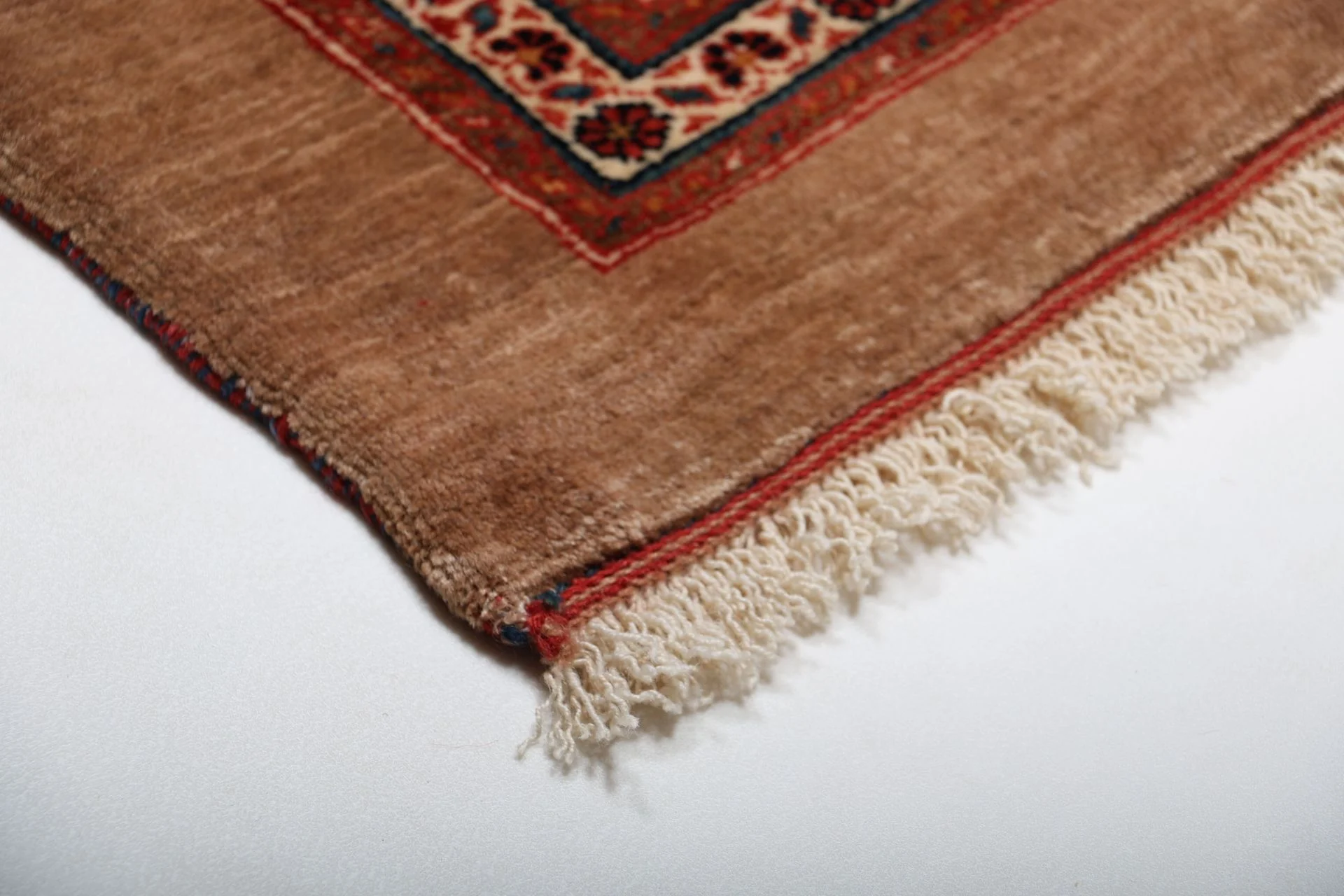 perserteppich-gashghai-209-x-241-cm-schurwolle-handgeknupft-13 Qashqai Persian Rug 209 × 241 cm, Wool, hand-knotted