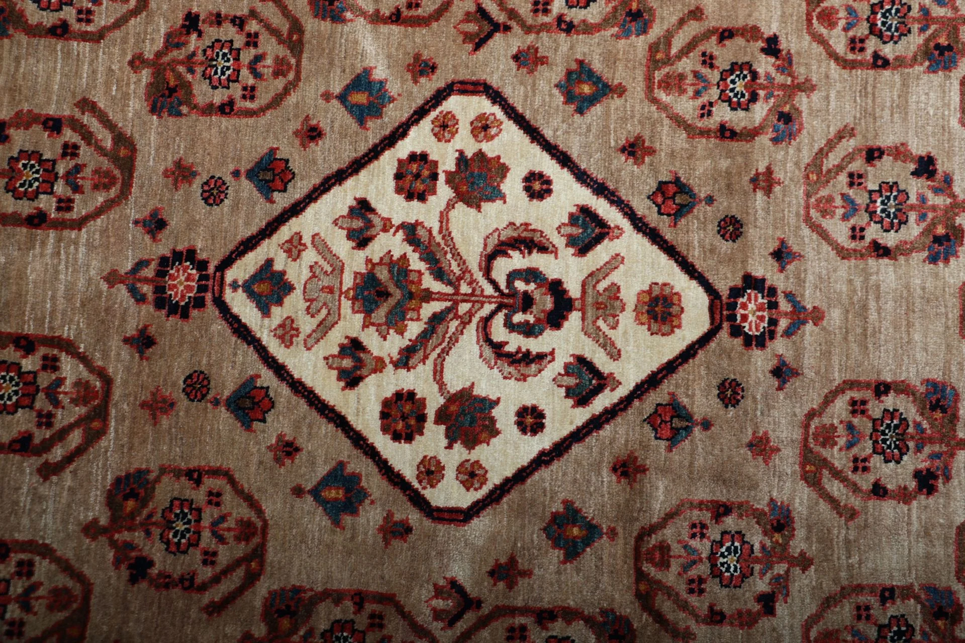 perserteppich-gashghai-209-x-241-cm-schurwolle-handgeknupft-18 Qashqai Persian Rug 209 × 241 cm, Wool, hand-knotted