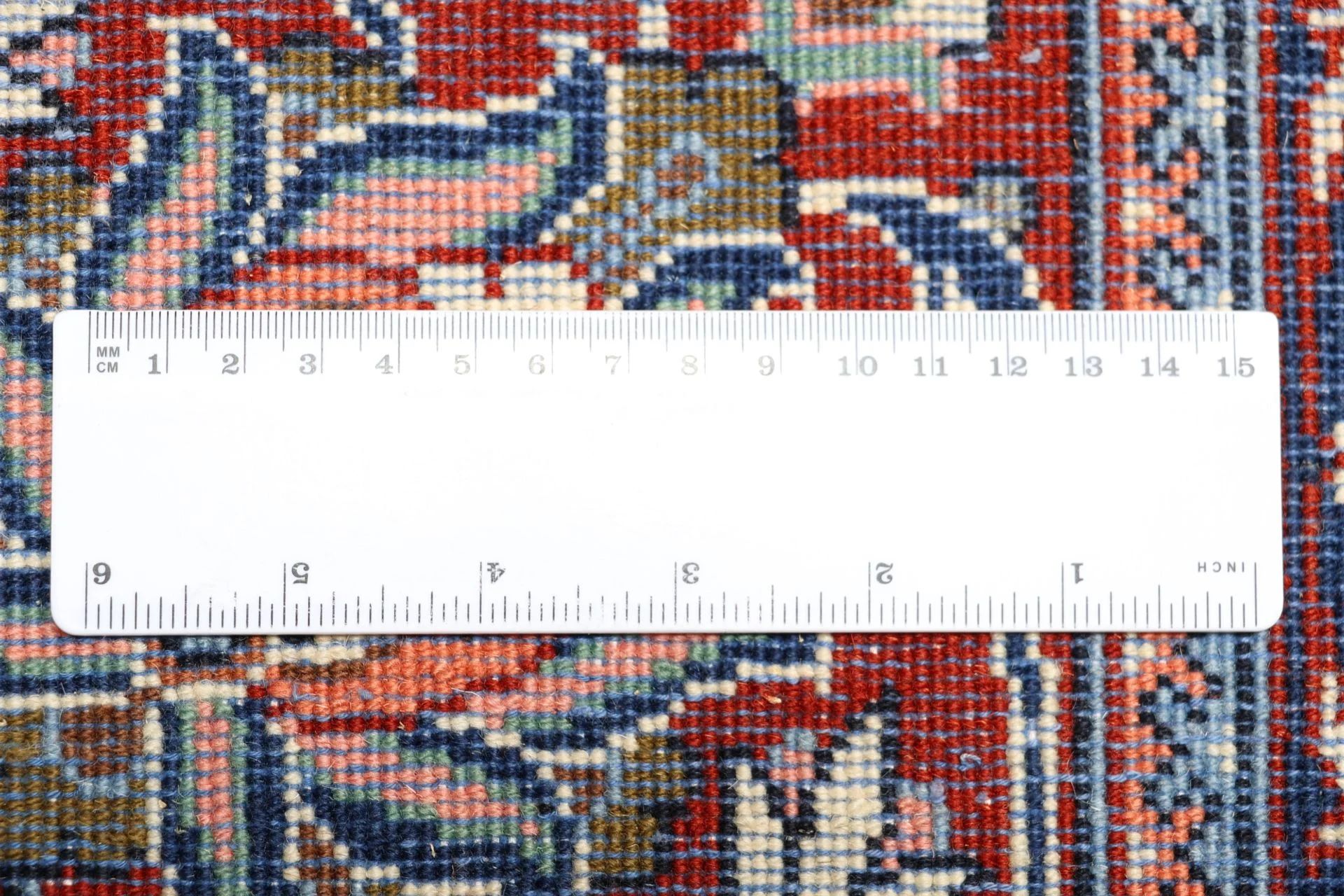 Sarouk Persian Rug 250 × 350 cm, Wool, hand-knotted