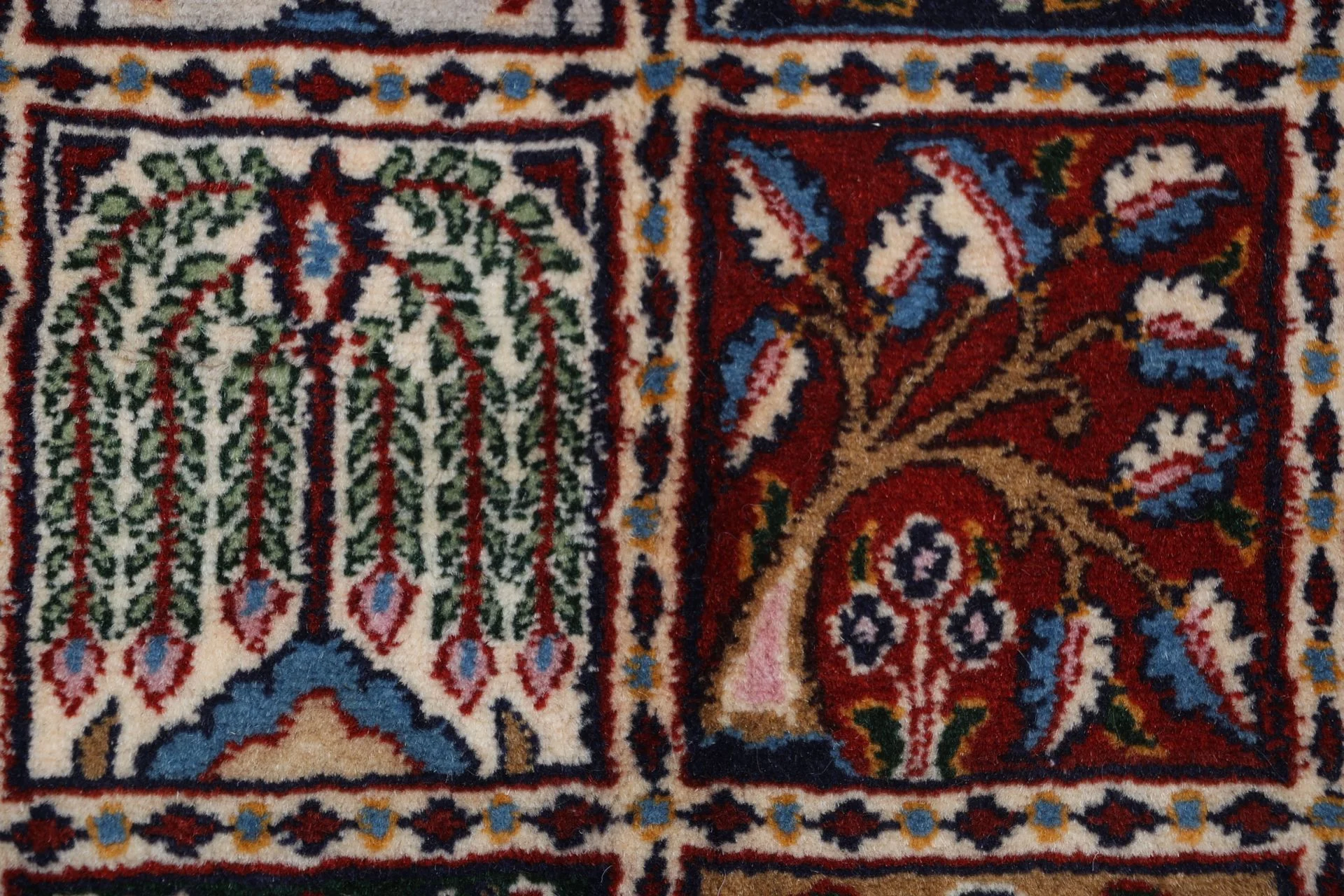 Hand-Knotted Wool Moud Persian Rug, 165 × 250 cm