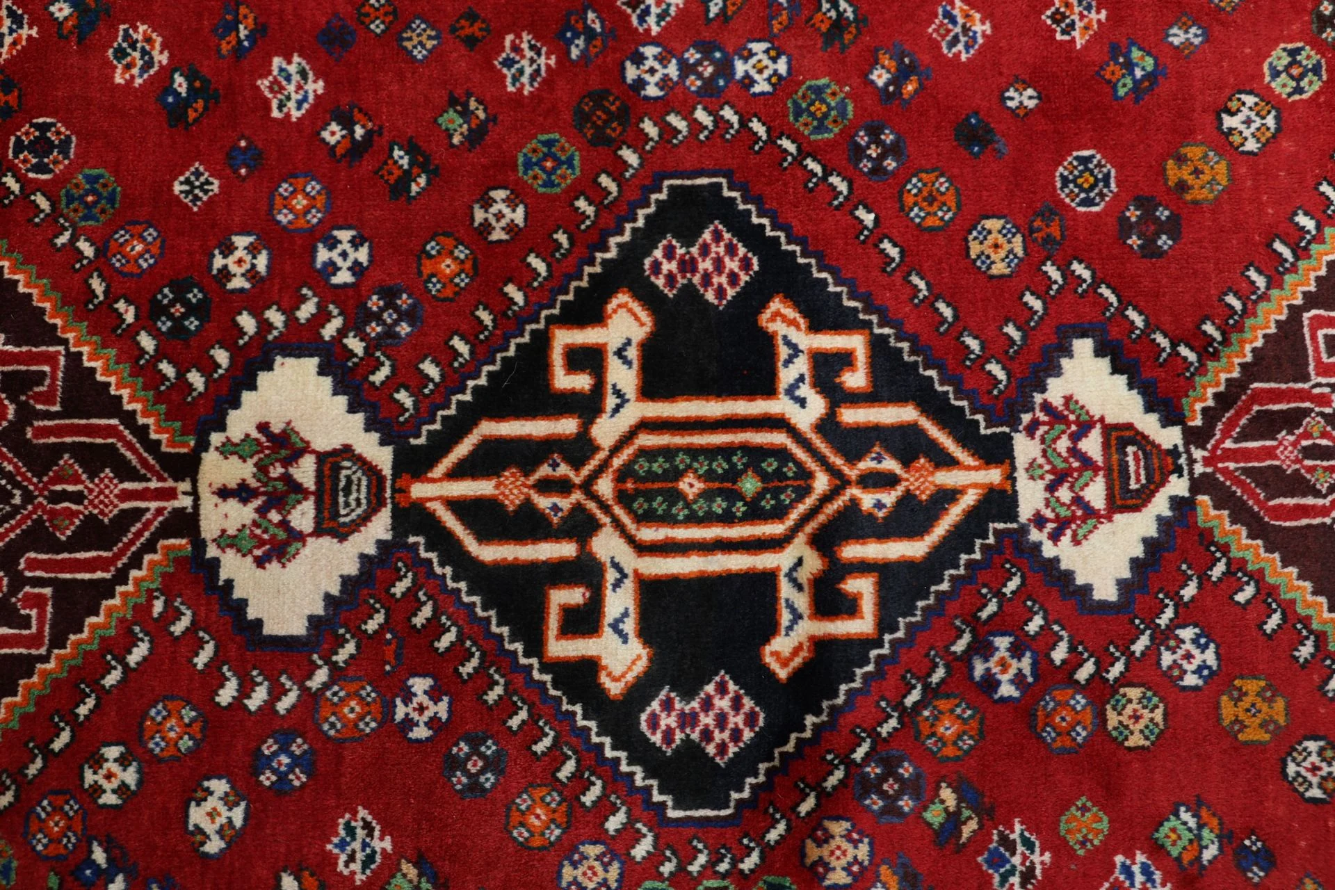 perserteppich-gashghai-168-x-270-cm-schurwolle-handgeknupft-8 Hand-Knotted Wool Qashqai Persian Rug, 168 × 270 cm