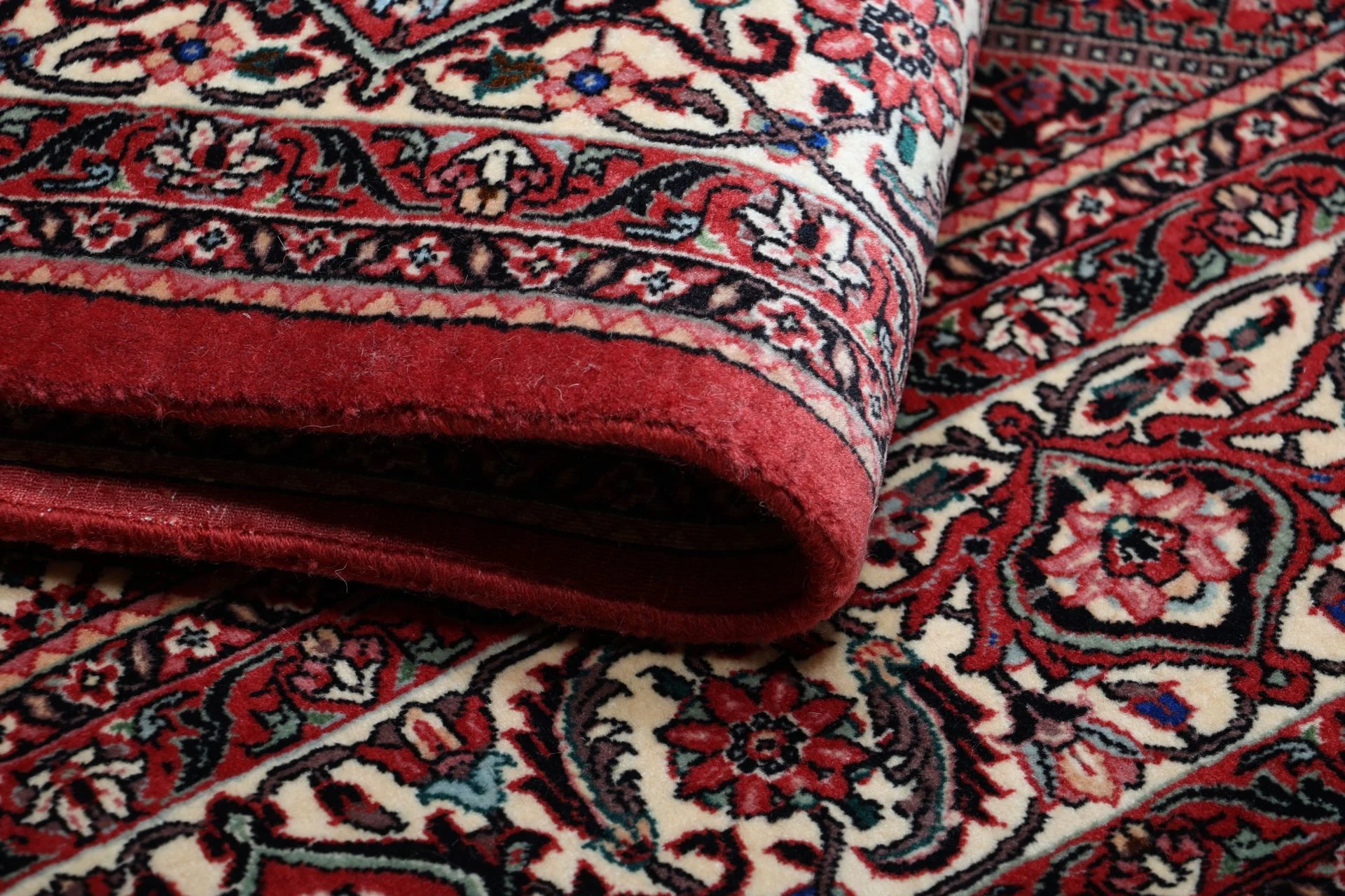 Bijar Persian Rug 210 × 210 cm, Wool, hand-knotted