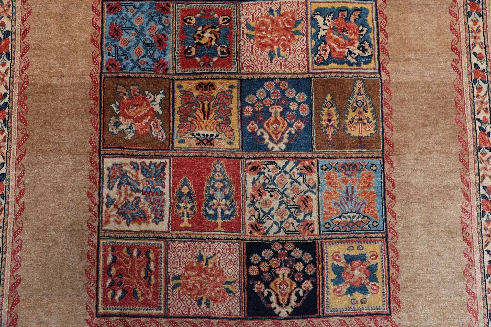 perserteppich-sarough-198-x-209-cm-schurwolle-handgeknupft-neu-18 Sarouk Persian Rug 198 × 209 cm, Wool, hand-knotted
