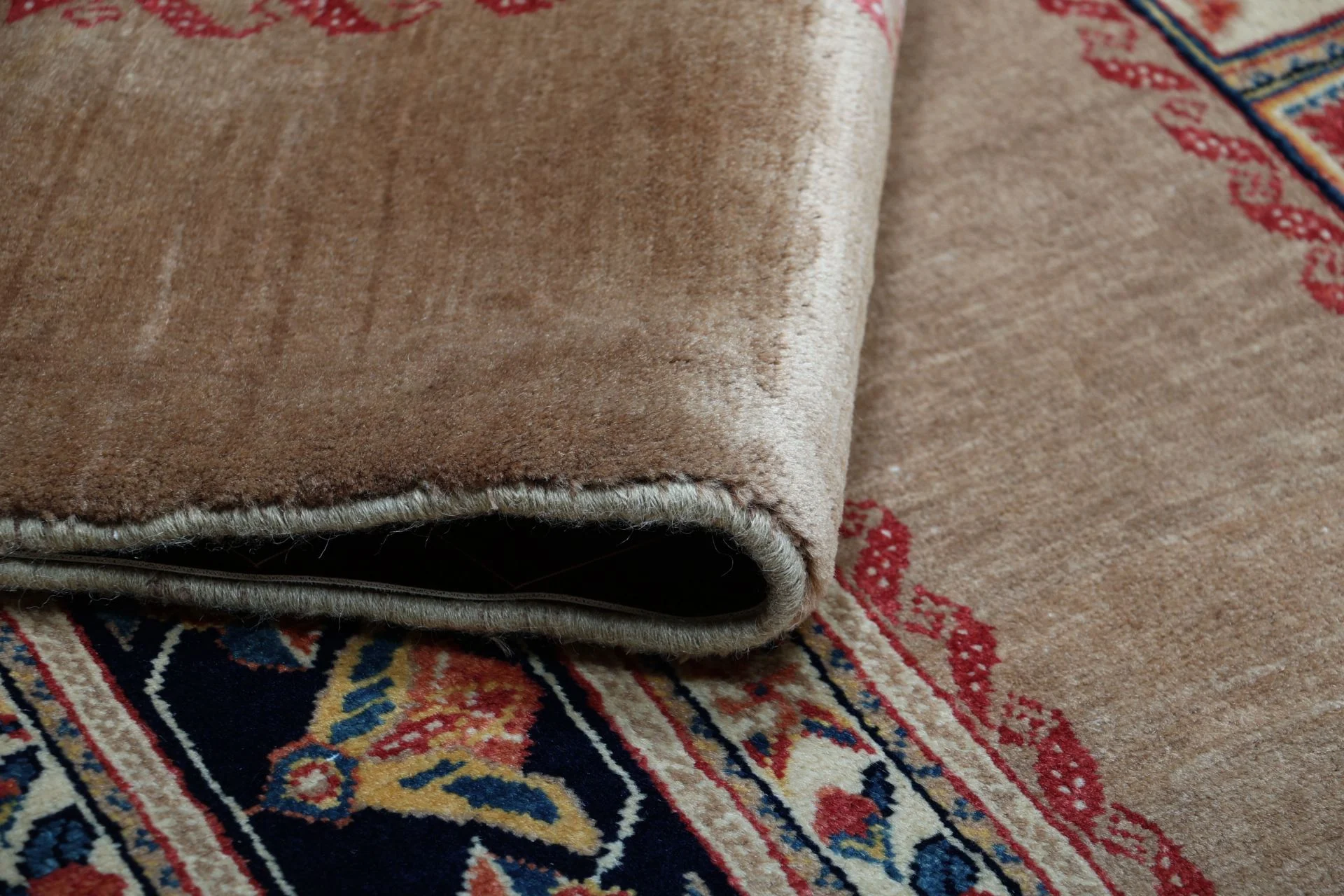 perserteppich-sarough-198-x-209-cm-schurwolle-handgeknupft-neu-19 Sarouk Persian Rug 198 × 209 cm, Wool, hand-knotted
