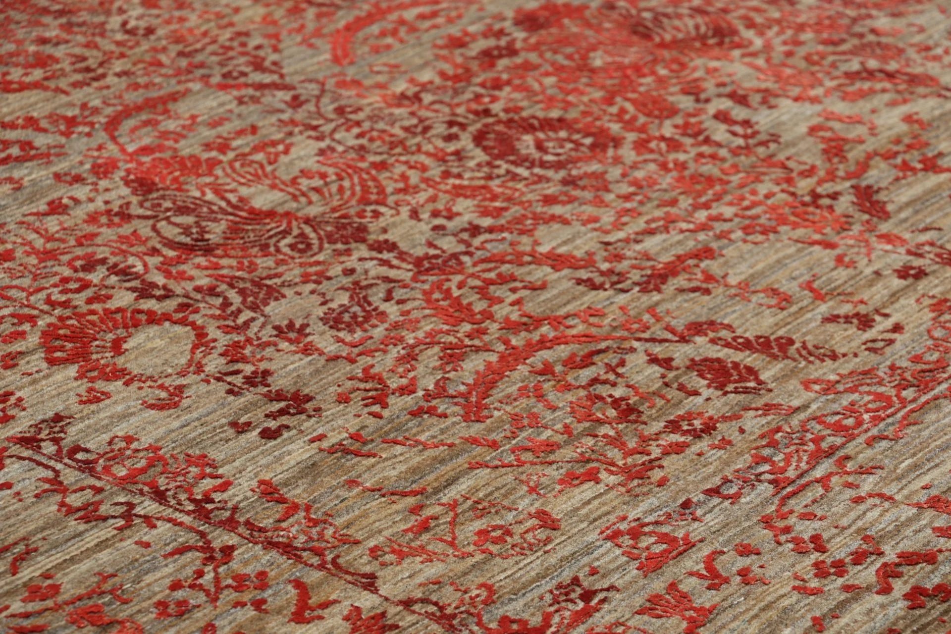 Hand-Knotted Wool Loribaft Indian Rug, 199 × 297 cm