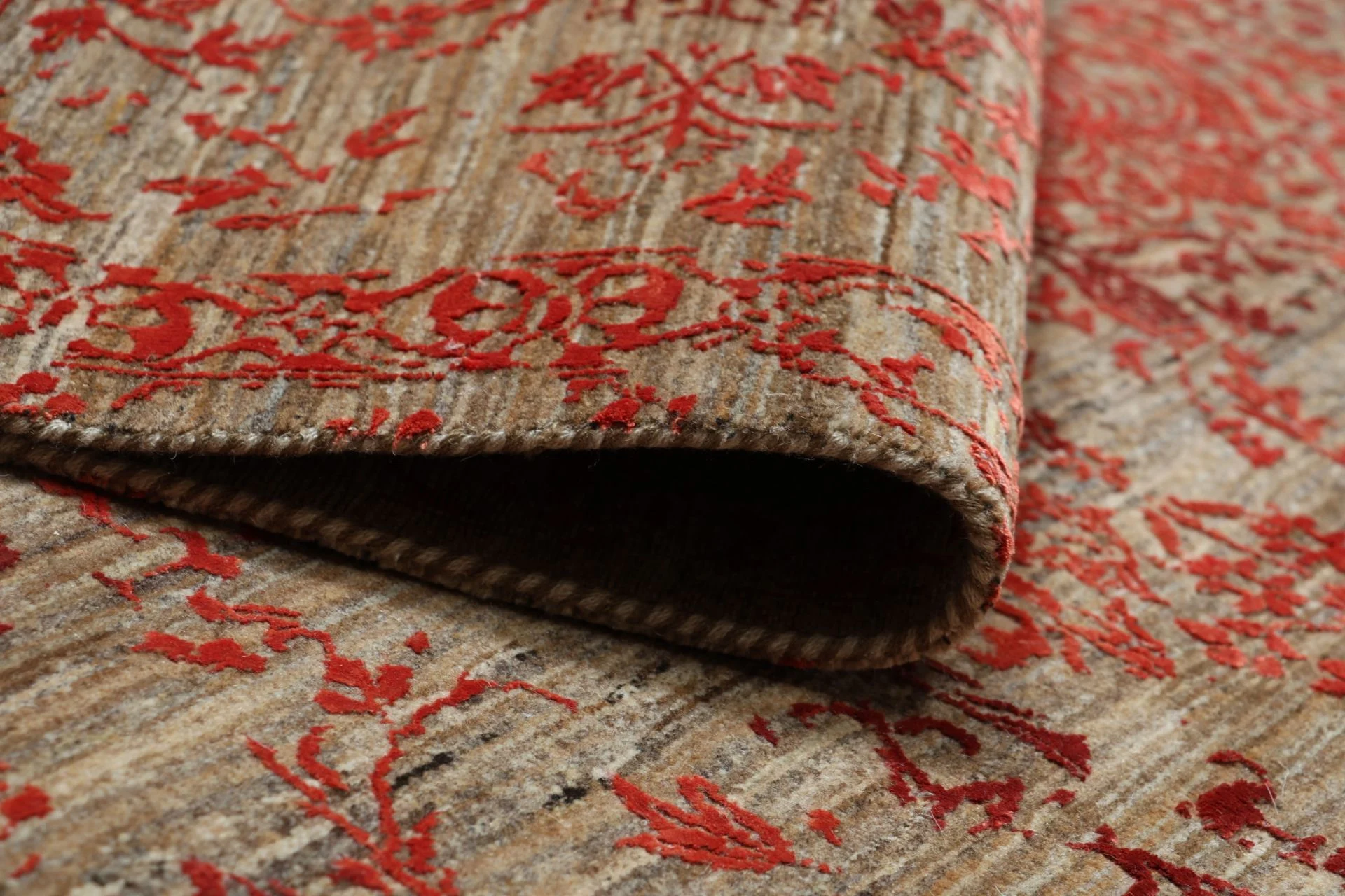 Hand-Knotted Wool Loribaft Indian Rug, 199 × 297 cm