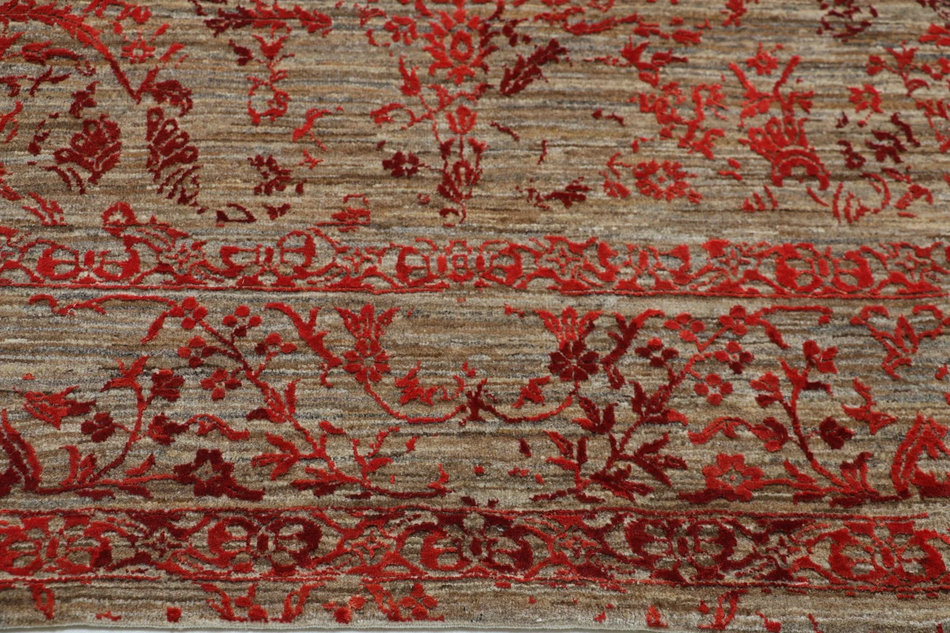 Hand-Knotted Wool Loribaft Indian Rug, 199 × 297 cm