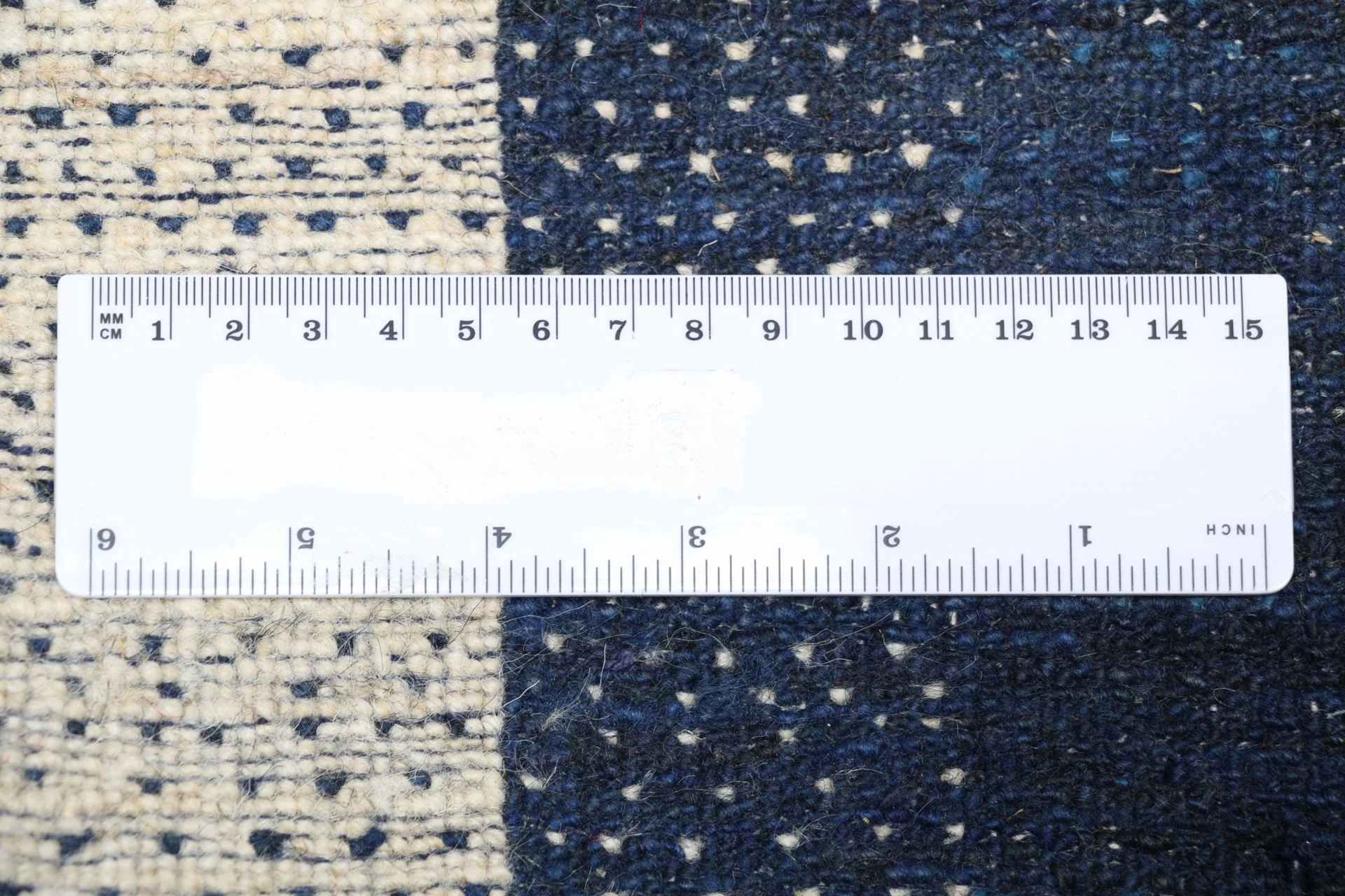 Hand-Knotted Wool Loribaft Indian Rug, 178 × 250 cm