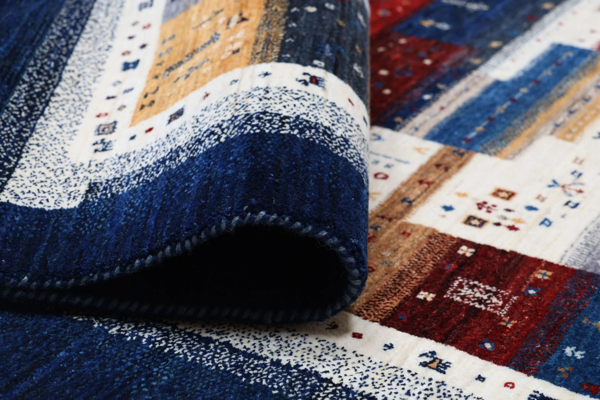 orientteppich-loribaft-206-x-209-cm-schurwolle-handgeknupft-29 Loribaft Indian Rug — hand-knotted, 206 × 209 cm, Wool
