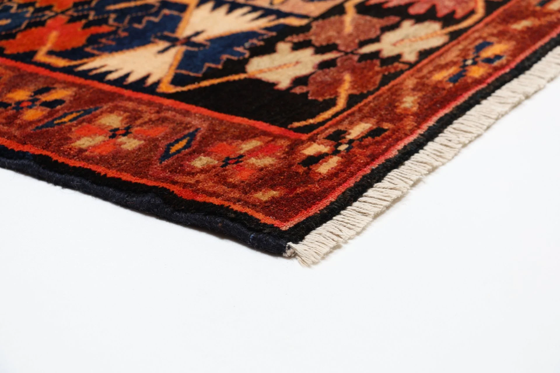 perserteppich-bachtiar-167-x-254-cm-schurwolle-handgeknupft-neu-35 Bakhtiari Persian Rug 167 × 254 cm, Wool, hand-knotted