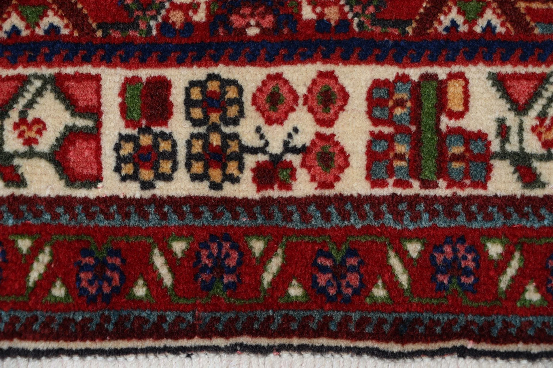 perserteppich-gashghai-158-x-254-cm-schurwolle-handgeknupft-51 Qashqai Persian Rug 158 × 254 cm, Wool, hand-knotted