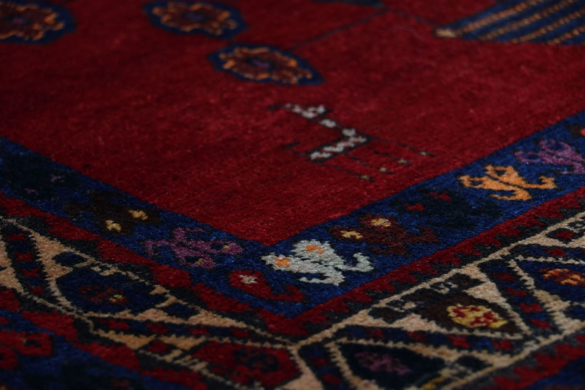 Persian Rug 180 × 235 cm, Wool, hand-knotted