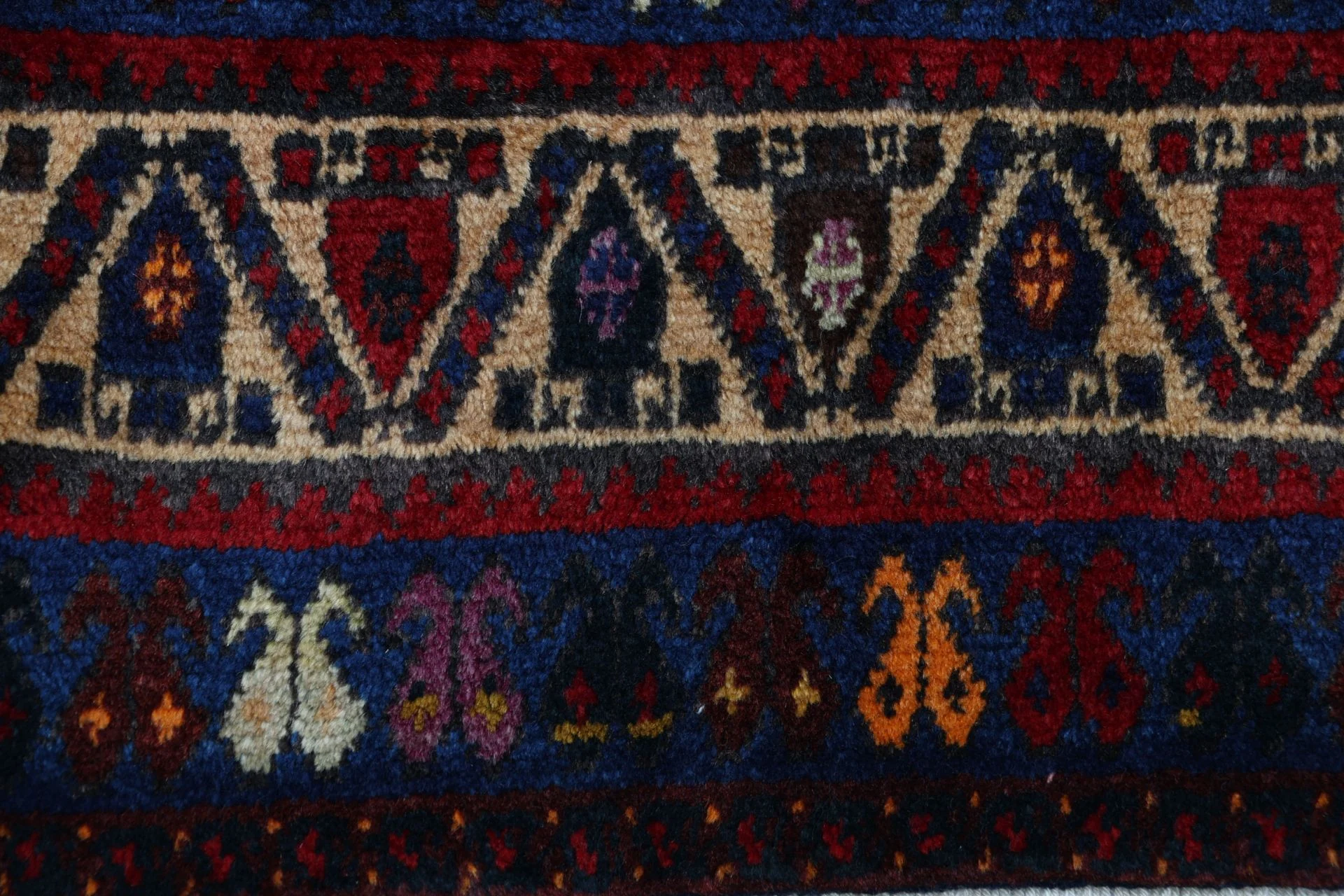 Persian Rug 180 × 235 cm, Wool, hand-knotted