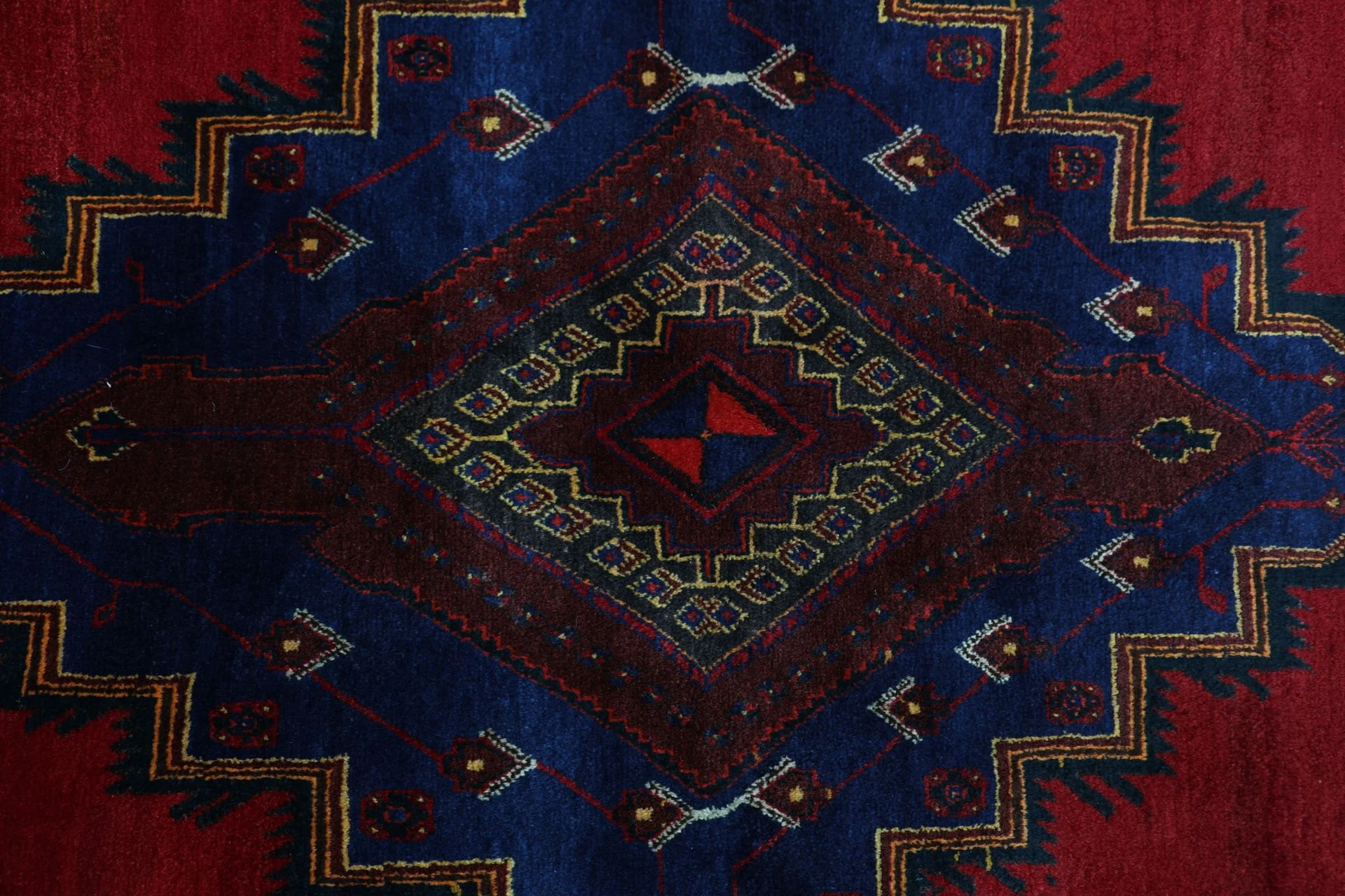 Persian Rug 180 × 235 cm, Wool, hand-knotted