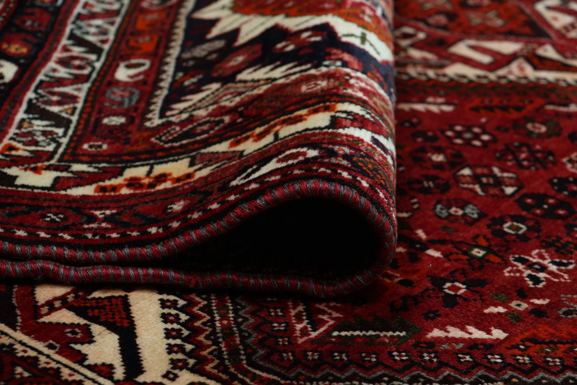 Shiraz Persian Rug — hand-knotted, 176 × 265 cm, Wool